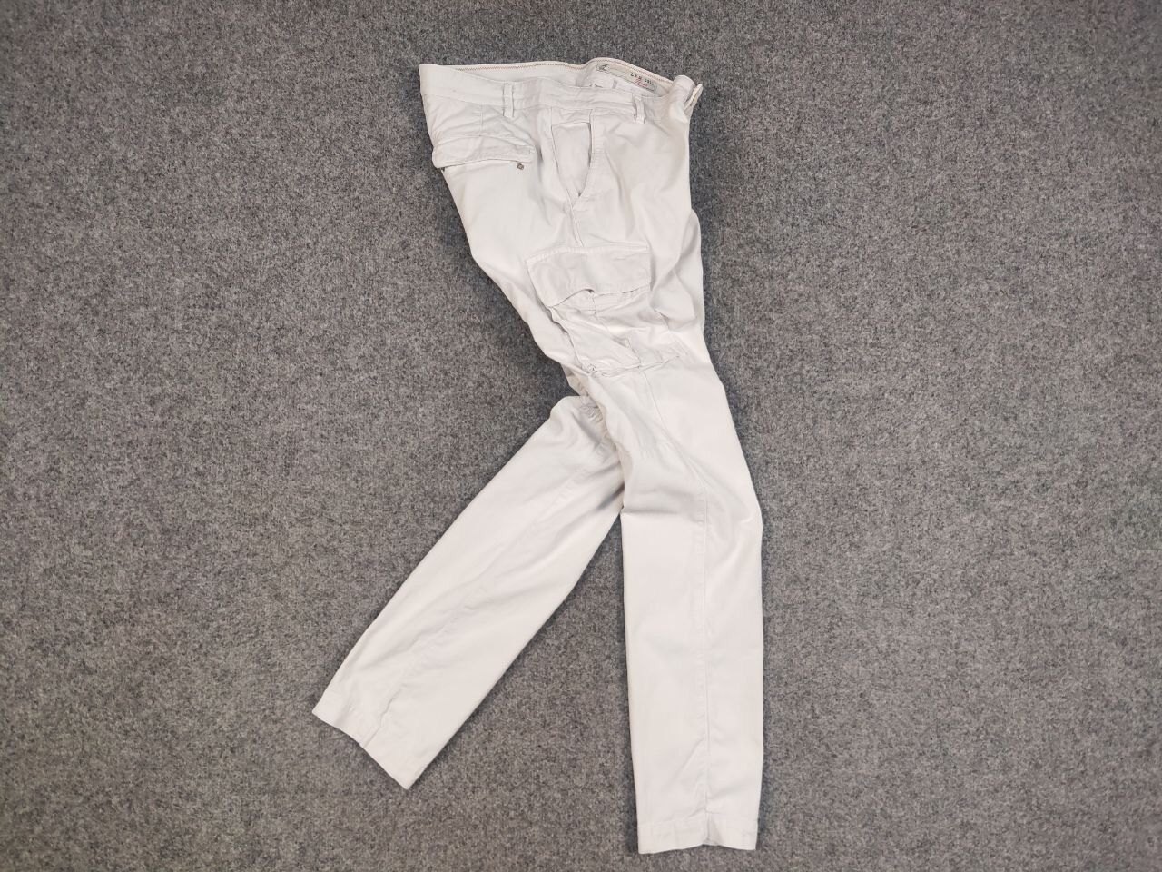 L.B.M. 1911 L.B.M.1911 Italy Design White Cotton Cargo Trouser Pants Size US 32 / EU 48 - 11 Thumbnail
