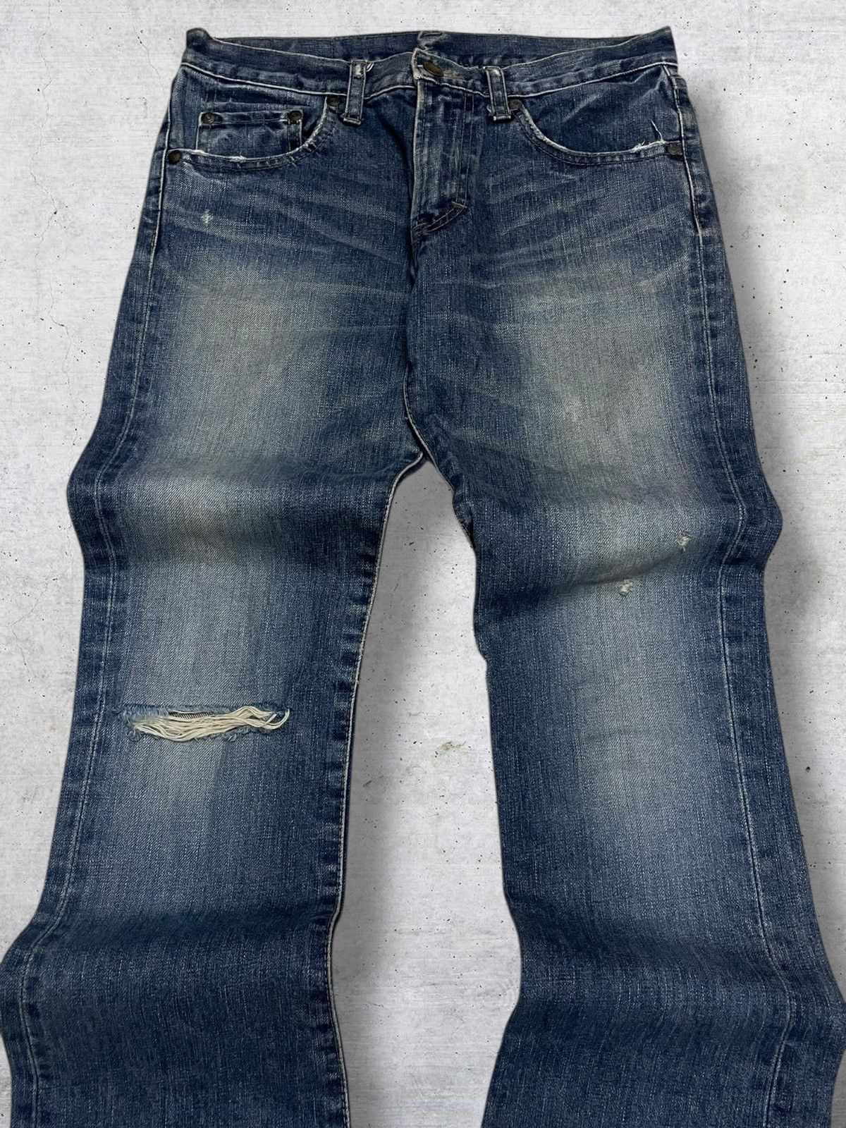 Japanese Brand VINTAGE RNA PUNK JAPAN OG 90S DESIGNER FLARED RIPPED DENIM Size US 28 / EU 44 - 4 Thumbnail