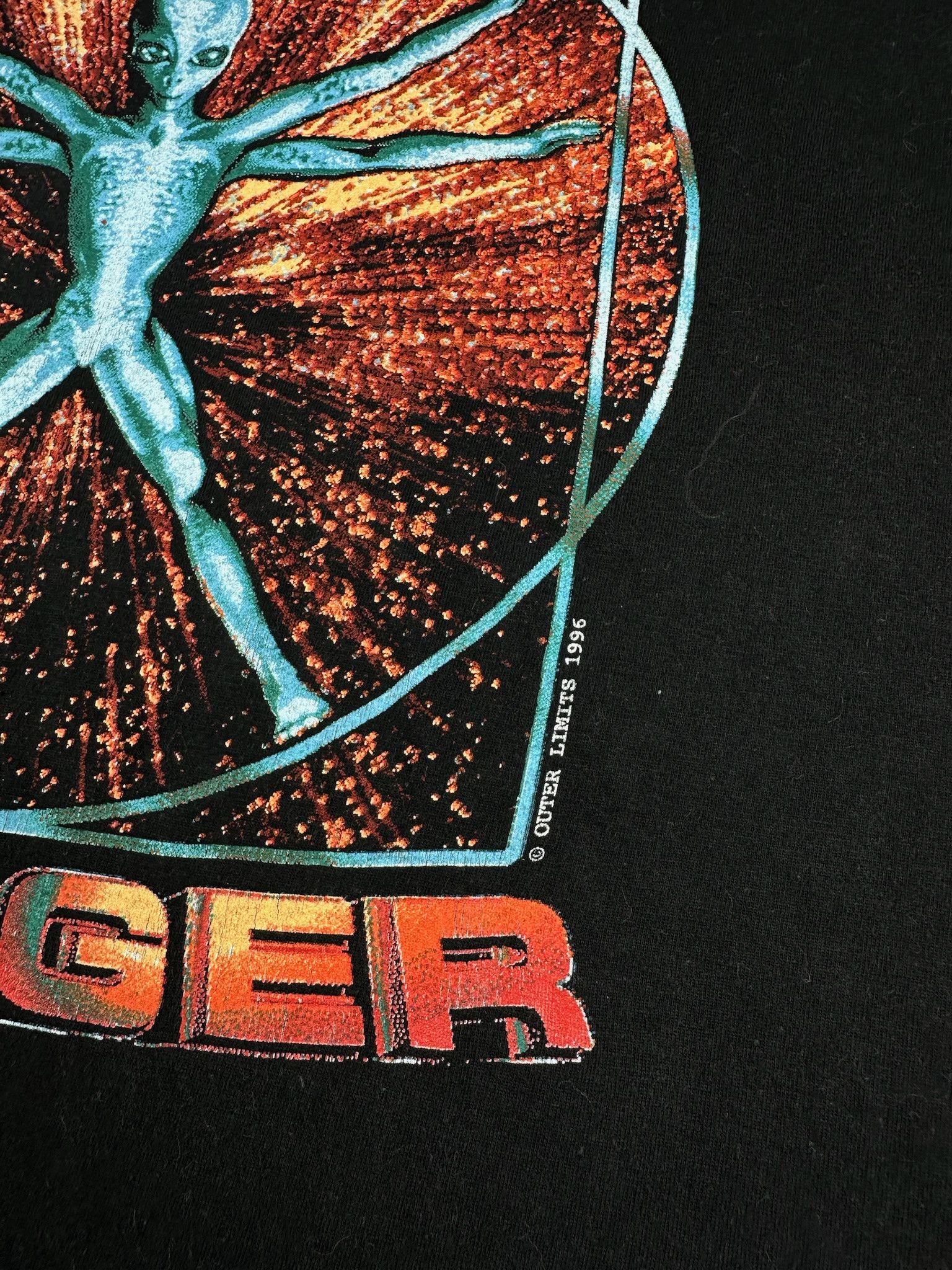 Vintage Sick Vintage 90s Alien UFO T-shirt Fashion Victim Voyager Size US XL / EU 56 / 4 - 3 Thumbnail