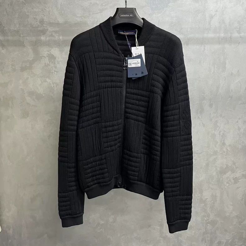 Louis Vuitton Louis Vuitton Black Solid Quilted Zip Jacket Size US S / EU 44-46 / 1 - 1 Thumbnail