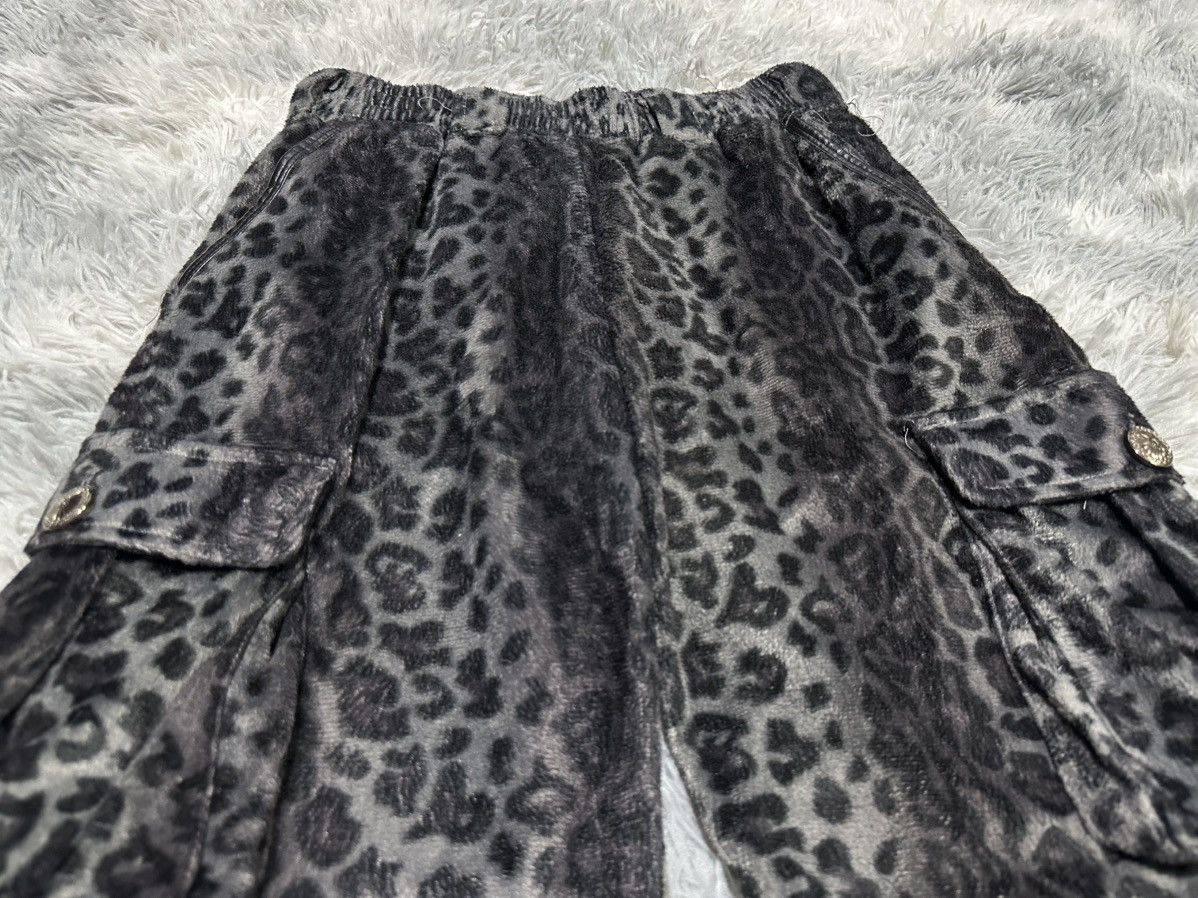 Japanese Brand 🔥Sick Y2K Clash Ahead Leopard Shorts Punk Size US 30 / EU 46 - 2 Thumbnail