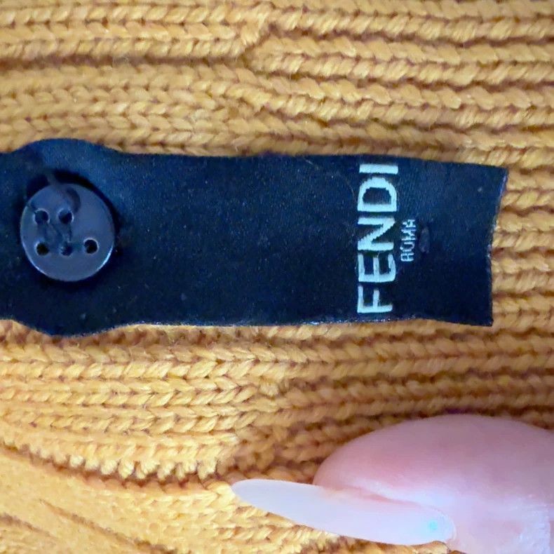 Fendi FENDI woollen sweater Size M / US 6-8 / IT 42-44 - 3 Thumbnail