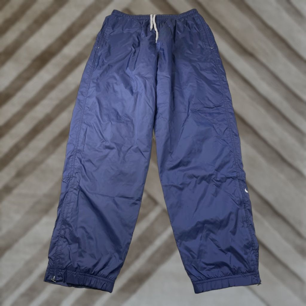 Nike VINTAGE Nike Track Pants Nylon Blue Lined Windbreaker Joggers XL Men’s Size US 36 / EU 52 - 1 Thumbnail