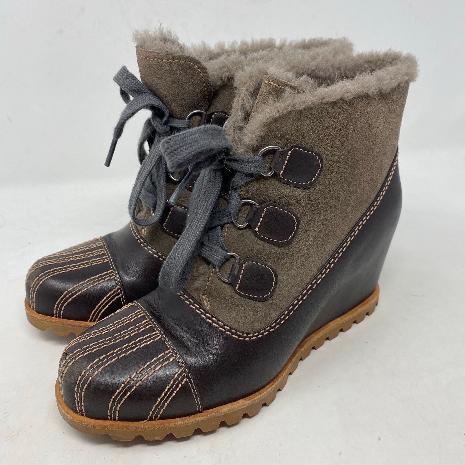 Ugg UGG Alasdair Waterproof Suede Wedge Booties Women Size 7.5 Size US 7.5 / IT 37.5 - 1 Thumbnail