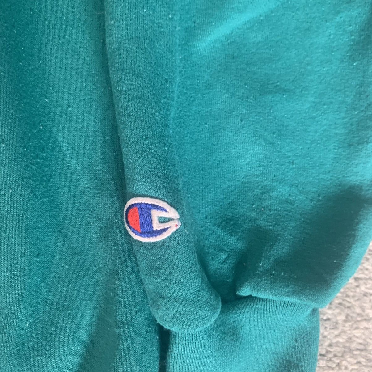 Champion Men’s green champion hoodie Size US L / EU 52-54 / 3 - 3 Thumbnail