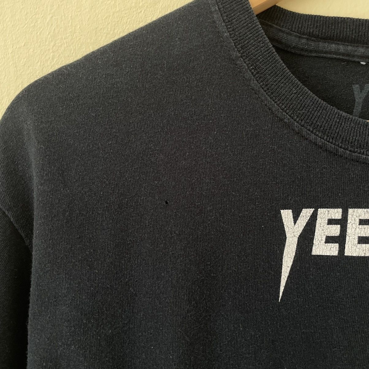 Kanye West Vintage Y2K Kanye West Yeezus Tour Tee Shirt Size US M / EU 48-50 / 2 - 6 Thumbnail