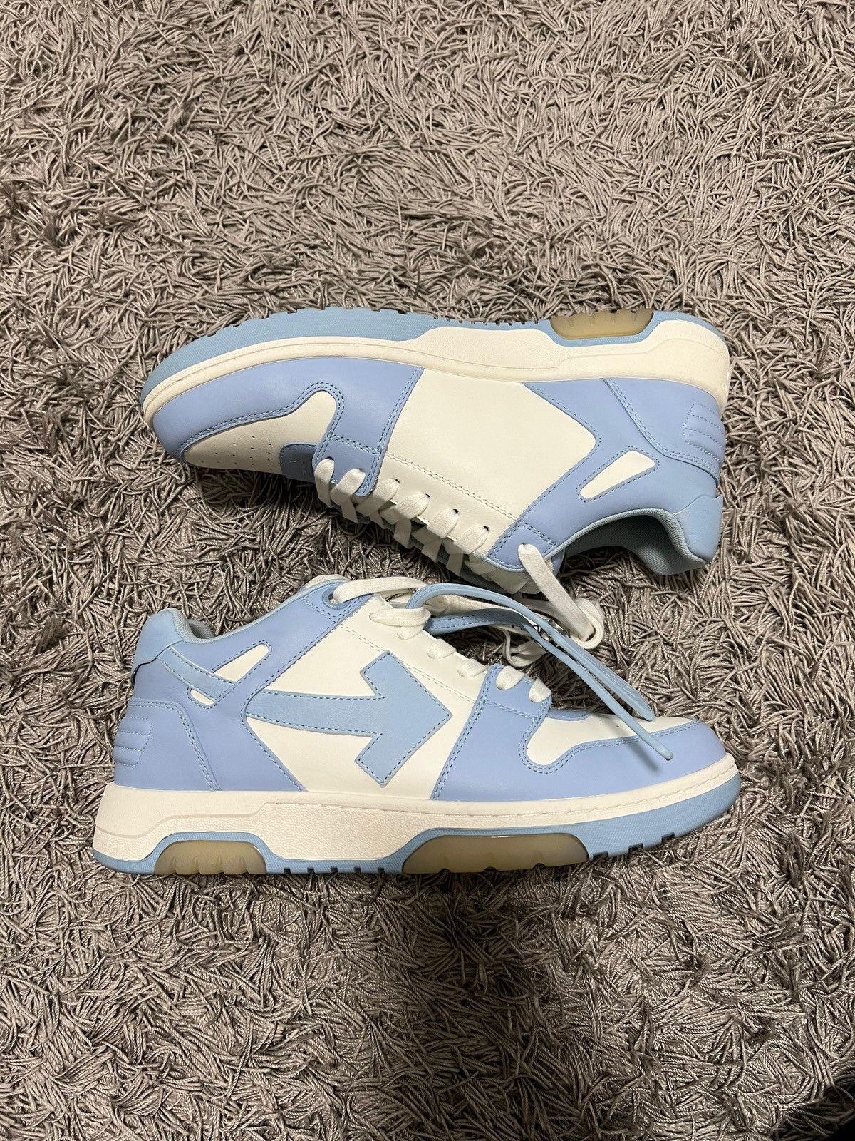 Off-White Off White Out Of Office Calf leather sneaker Size US 8.5 / EU 41-42 - 1 Thumbnail