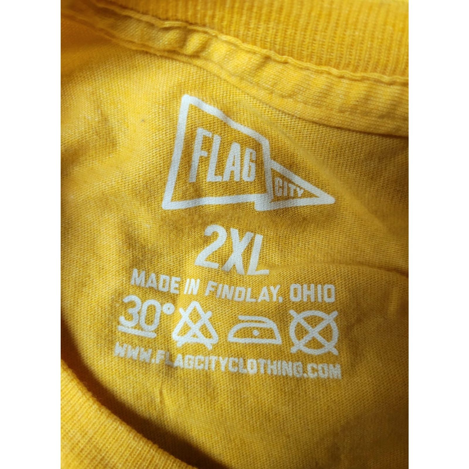 CO Findlay Brewing Co T Shirt XXL 2XL Flag City Graphic Tee Men Yellow Short Sleeve Craft Beer OHIO Size US XXL / EU 58 / 5 - 3 Thumbnail