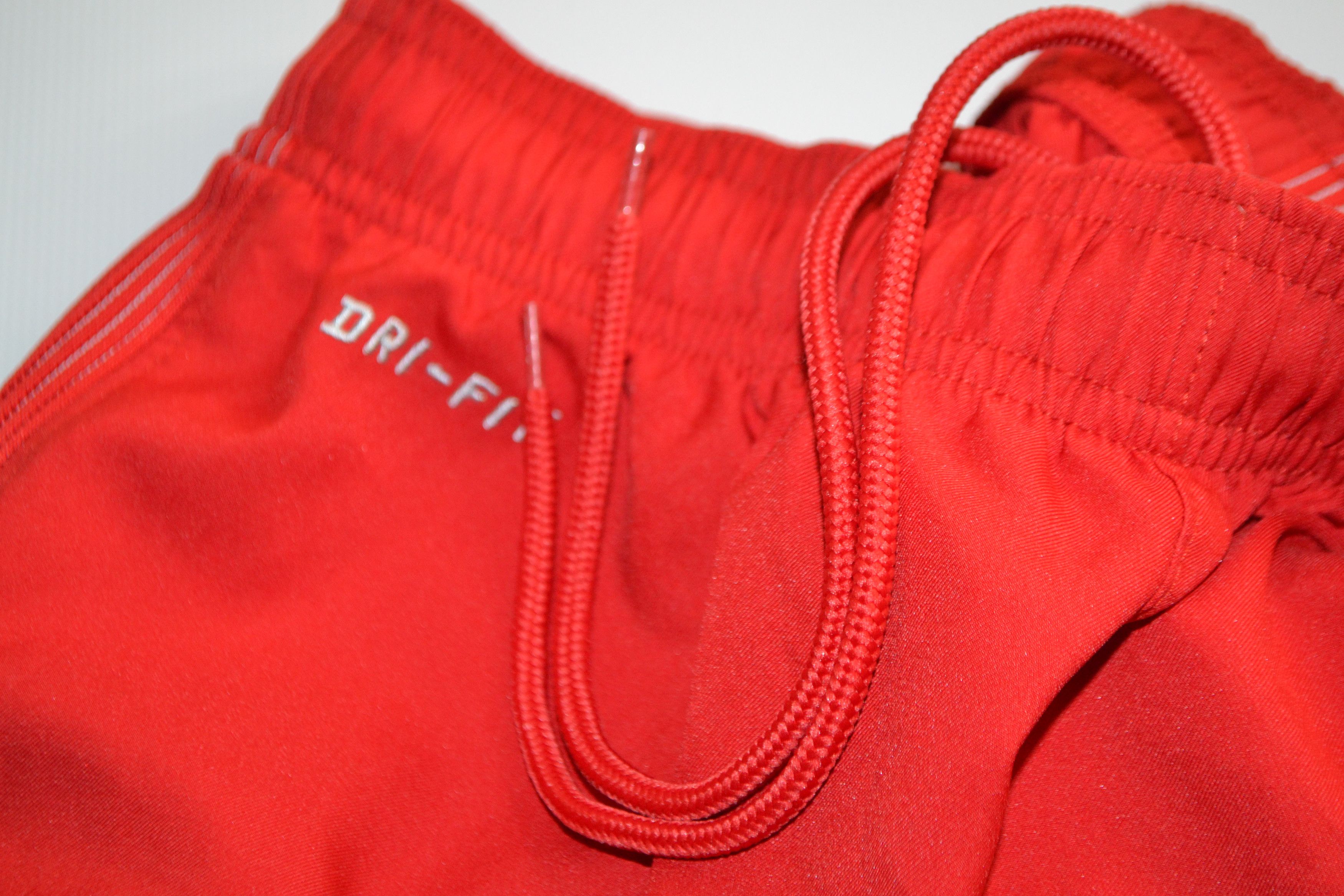 Nike Poland Home Football Shorts 2016 2017 Soccer Size US 30 / EU 46 - 6 Thumbnail