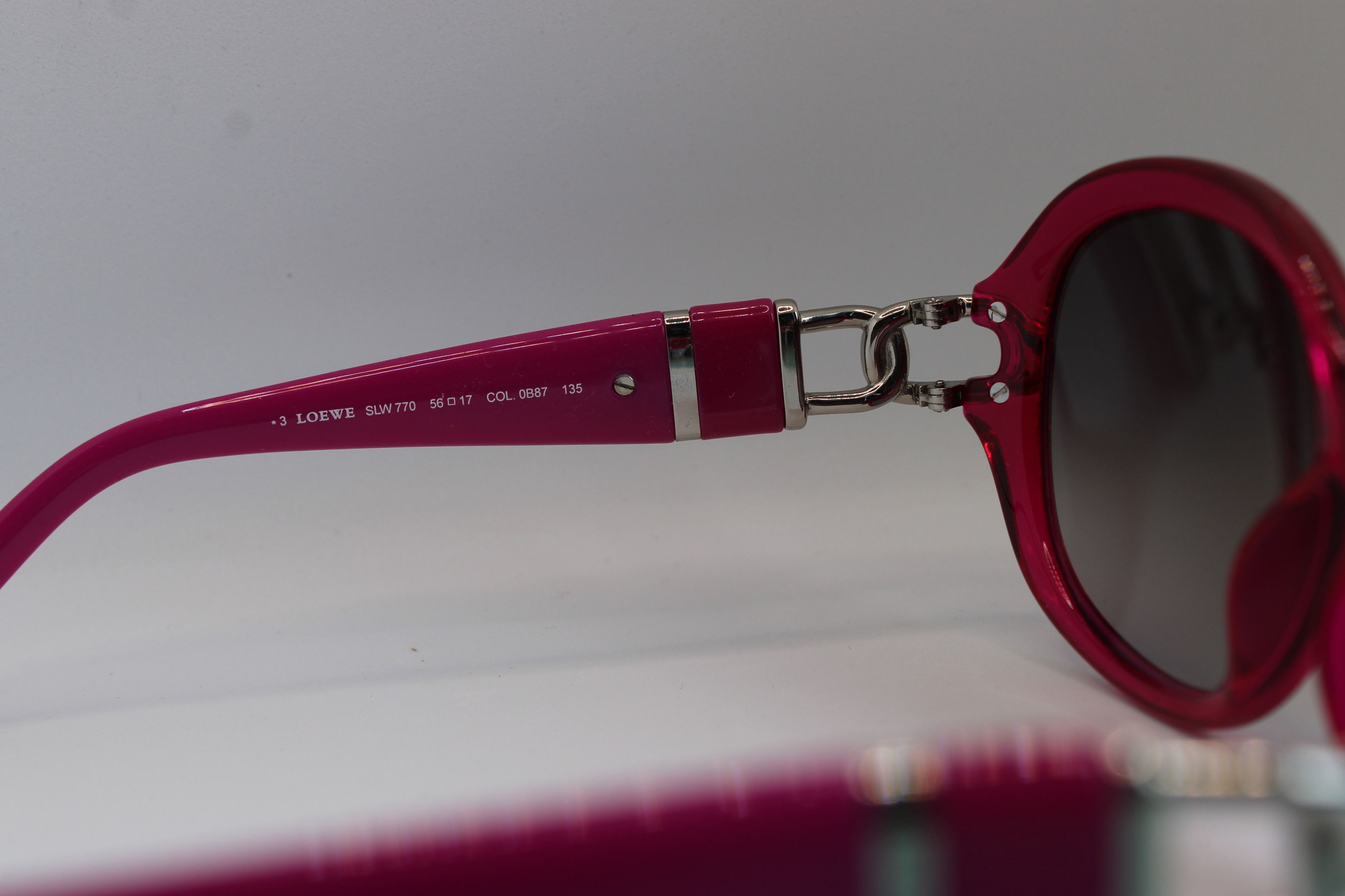 Loewe Loewe Pink Sunglasses Size ONE SIZE - 18 Thumbnail