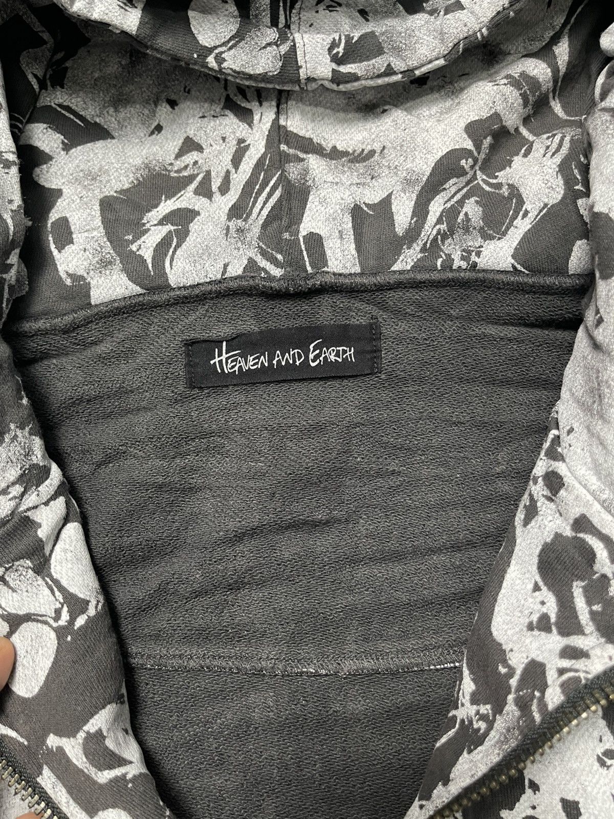 Seditionaries 00s HEAVEN AND EARTH DYE SKULL OVP BONO SERIES ZIPPER HOODIE Size US M / EU 48-50 / 2 - 13 Thumbnail