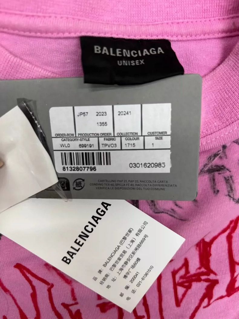 Balenciaga Balenciaga New Year Long Sleeve T-Shirt with Dragon Monogr Size US S / EU 44-46 / 1 - 4 Thumbnail
