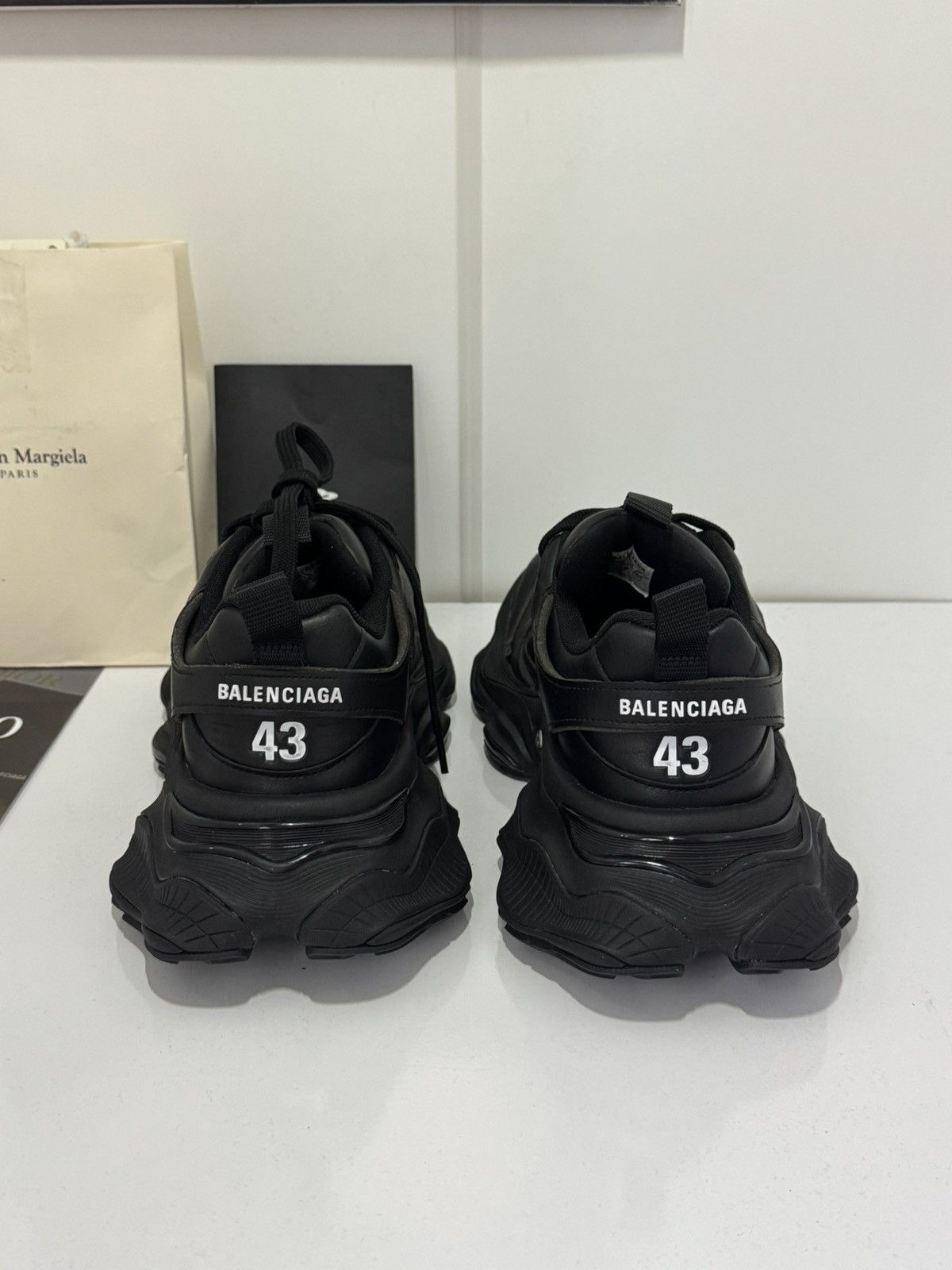 Balenciaga ⛔️Balenciaga leather cargo sneakers black Size US 10 / EU 43 - 4 Thumbnail