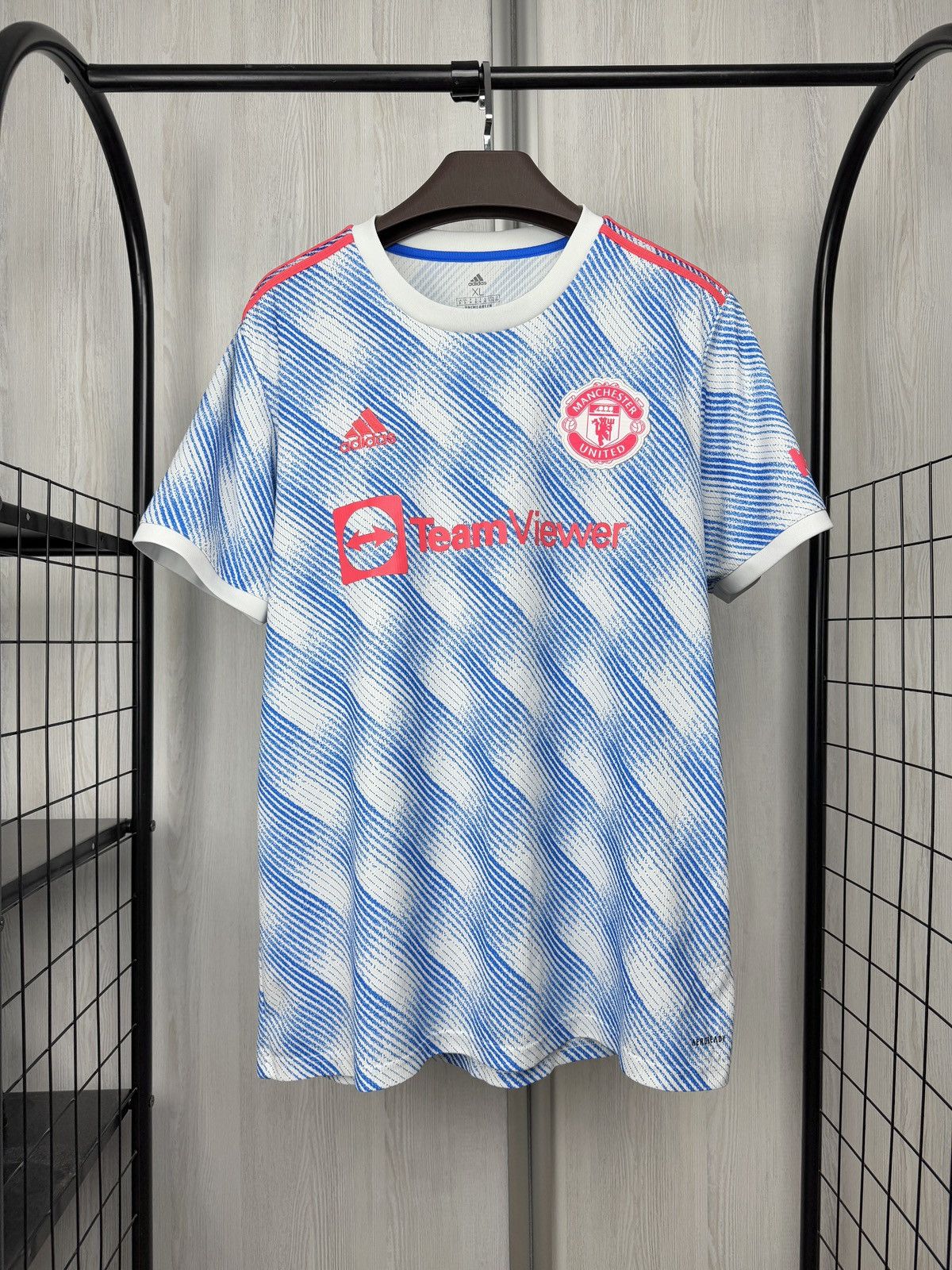 Adidas ADIDAS MANCHESTER UNITED 2021 2022 AWAY SHIRT FOOTBALL JERSY Size US XL / EU 56 / 4 - 1 Thumbnail