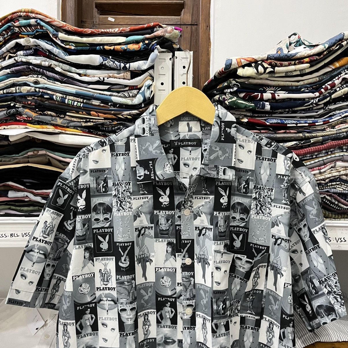 Playboy Playboy printed shirt Size US L / EU 52-54 / 3 - 3 Thumbnail