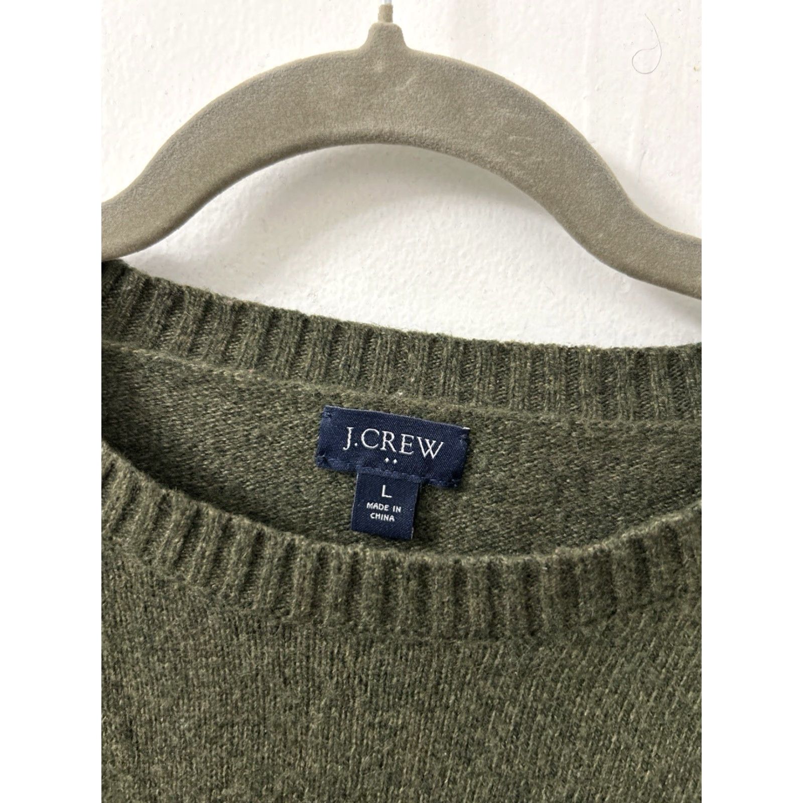 Olive VINTAGE J Crew Sweater Mens L Olive Green Raglan L/S Crewneck Pullover Knit Wool Blend All Seasons Men Size US L / EU 52-54 / 3 - 5 Thumbnail