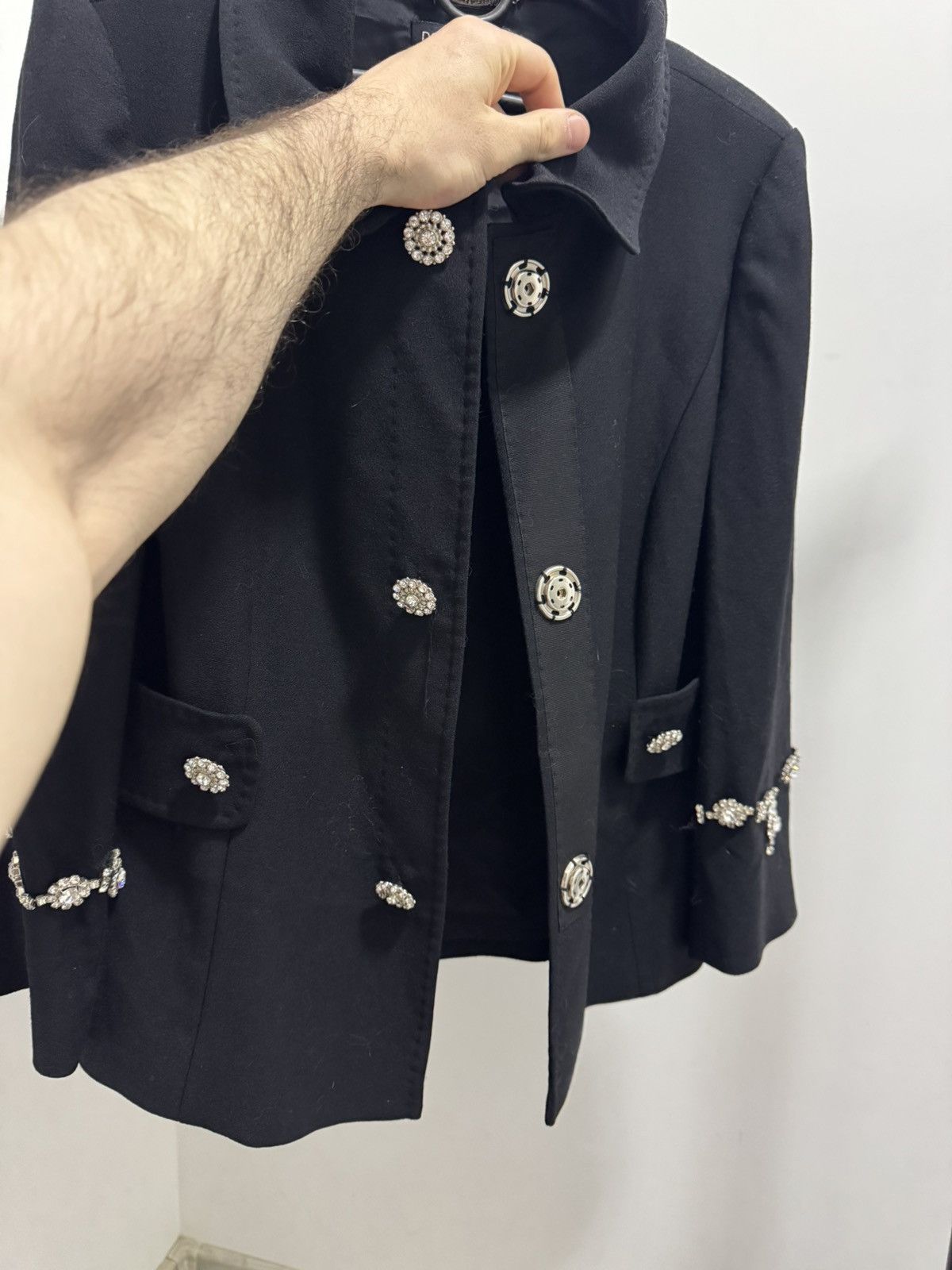 Dolce & Gabbana Dolce Gabbana Wool Embellished Cropped Jacket Crystal Button Size L / US 10 / IT 46 - 11 Thumbnail