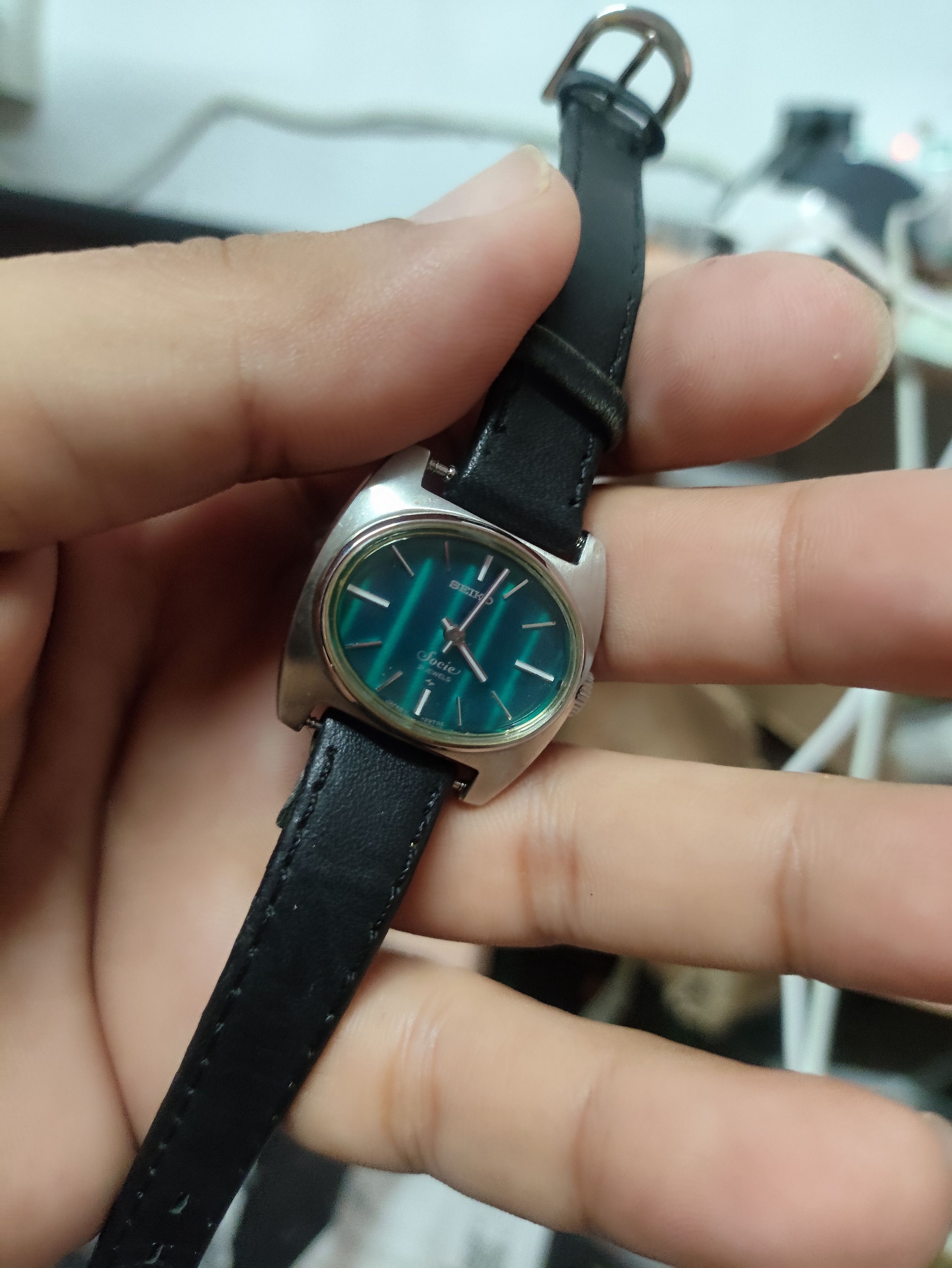 Japanese Brand VINTAGE SEIKO WINDING ENGINE LADIES SIZE (JAPAN MADE) Size ONE SIZE - 4 Thumbnail