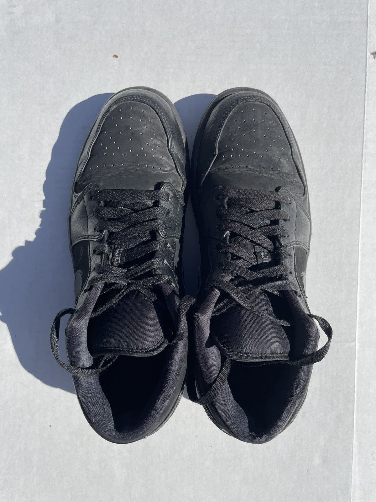 Nike Nike Air Jordan 1 Low Triple Black - Size 10 Size US 10 / EU 43 - 4 Thumbnail