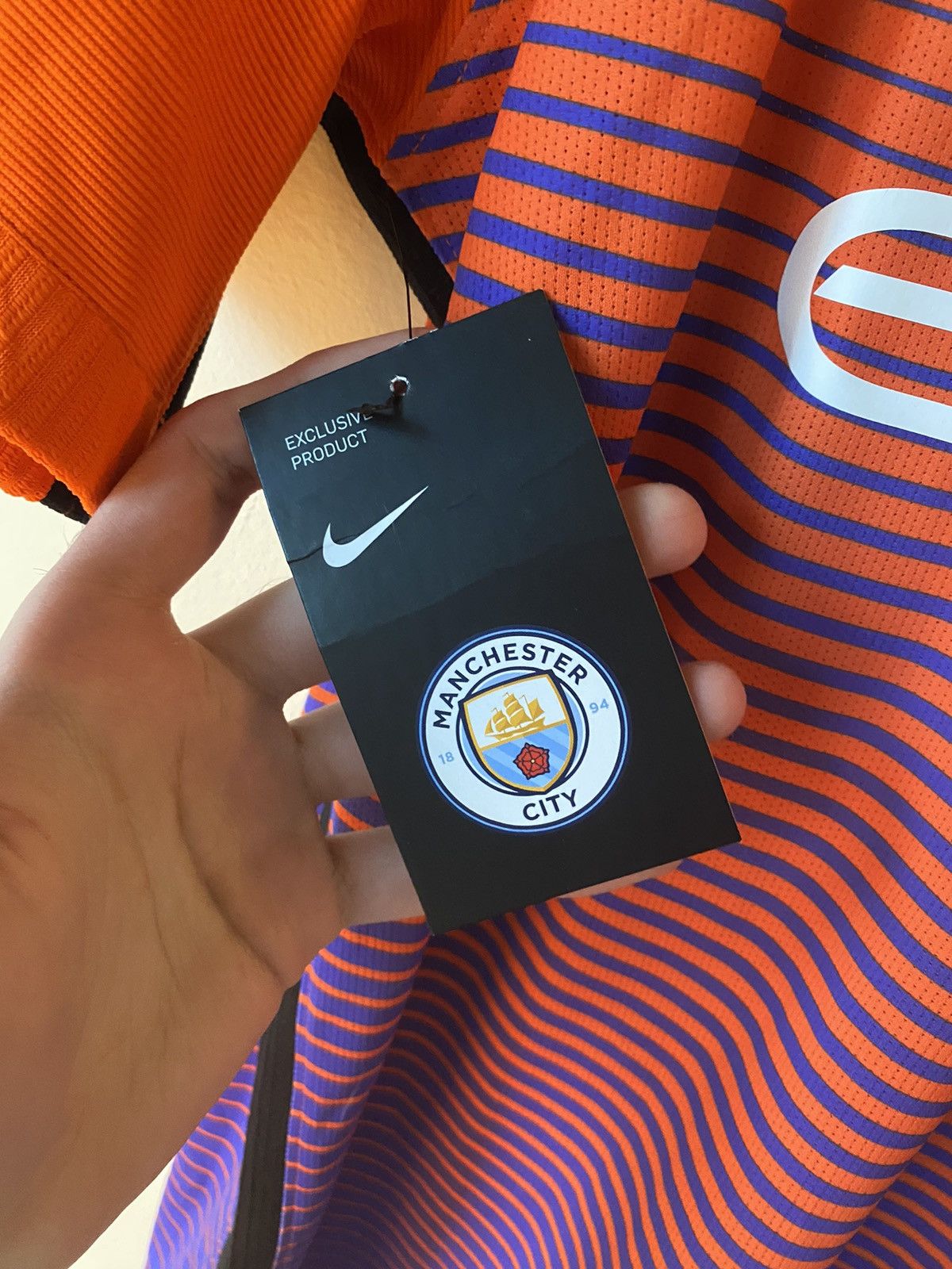 Nike Manchester City 2016 Orange Jersey Size US L / EU 52-54 / 3 - 3 Thumbnail