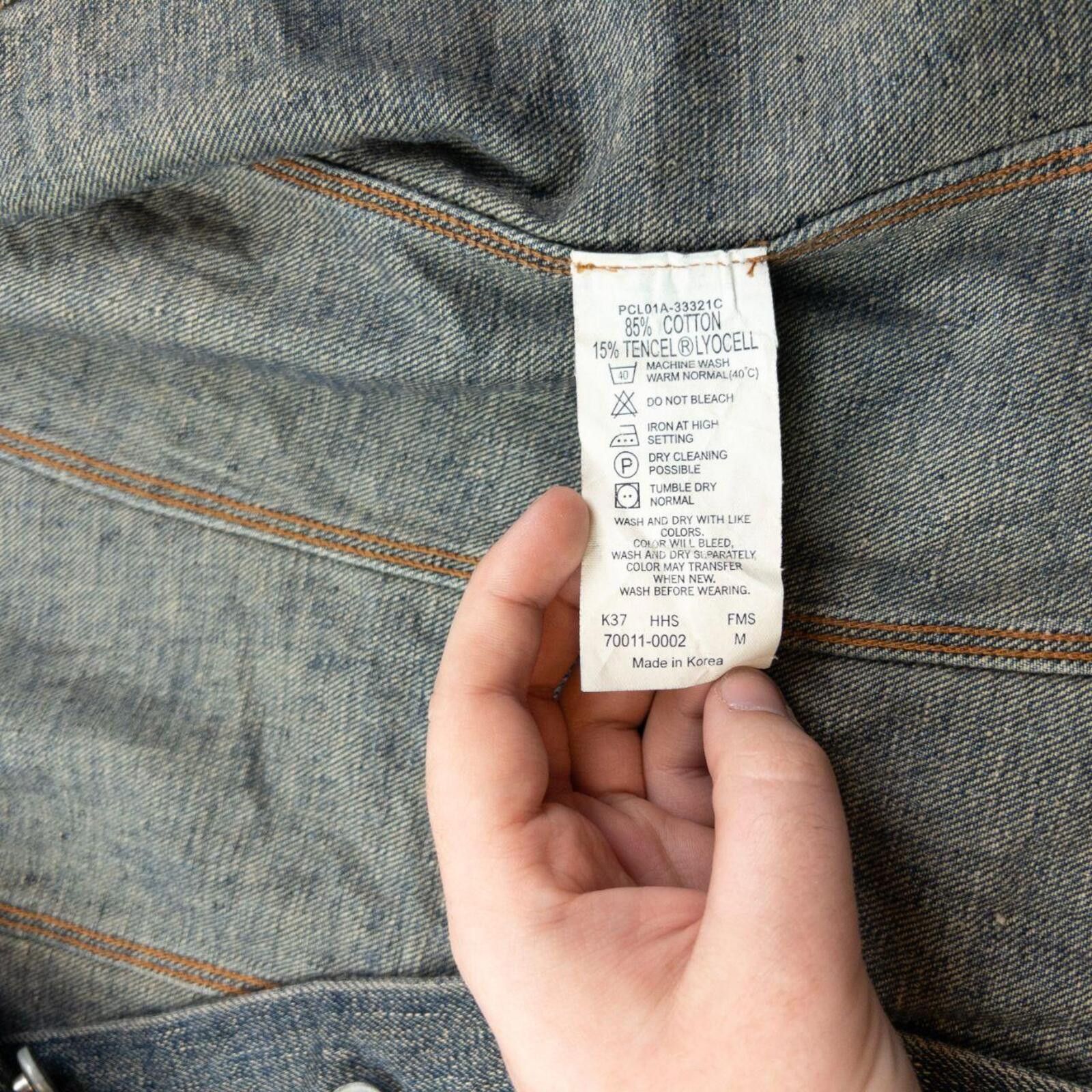 Levi's Vintage 2000s Levi's Button Up Denim Jacket Size S Size US S / EU 44-46 / 1 - 5 Thumbnail