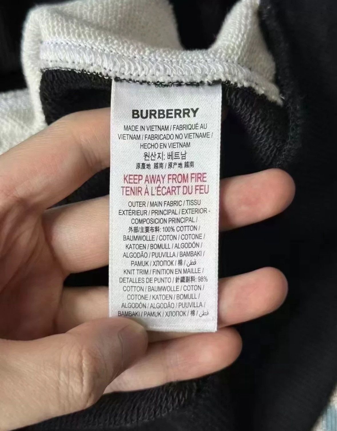 Burberry Burberry Burberry Vintage Black Hooded Sweatshirt-2507 Size US S / EU 44-46 / 1 - 4 Thumbnail