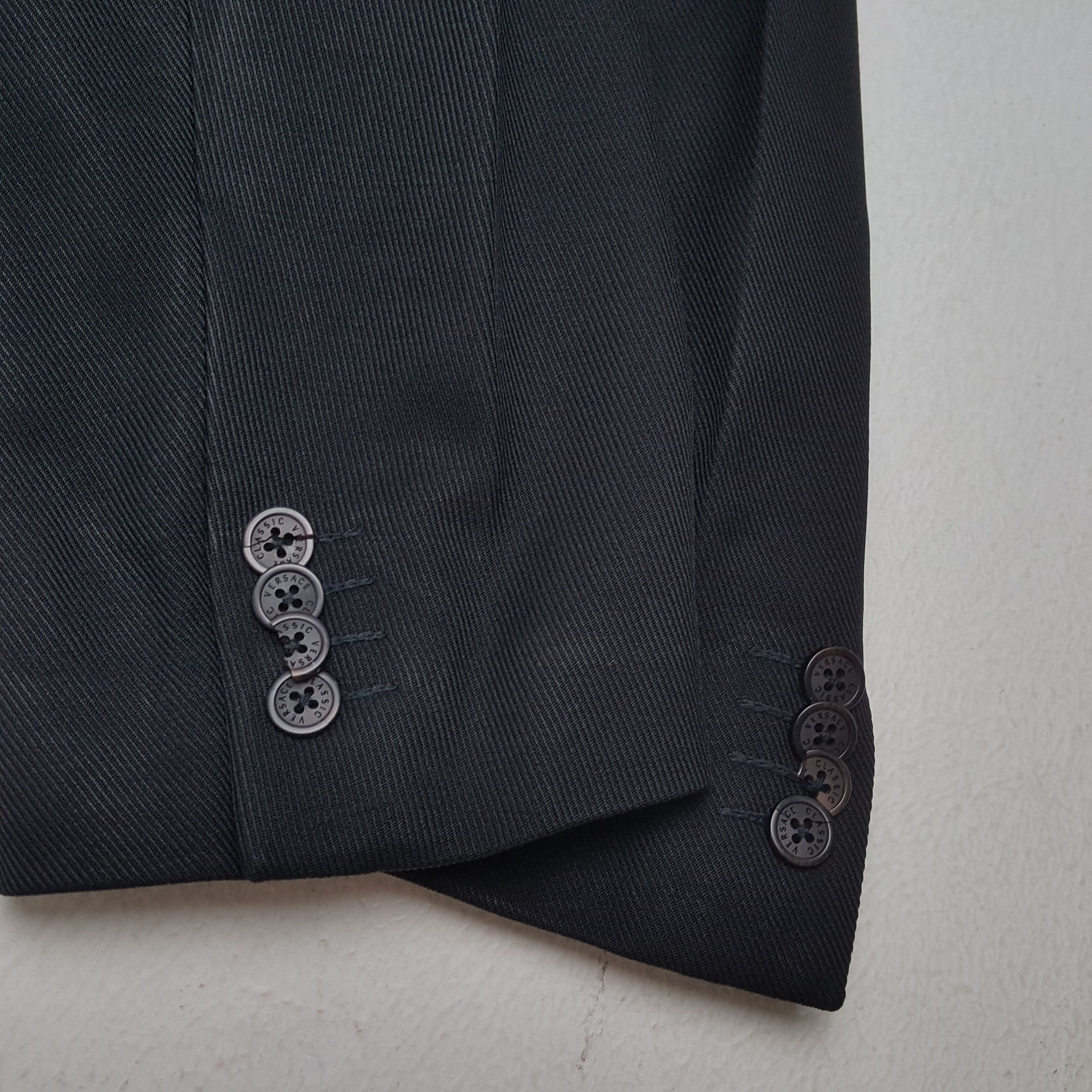 Versace × Vintage VERSACE CLASSIC Winter Fashion Style Long Jacket Size US M / EU 48-50 / 2 - 6 Thumbnail