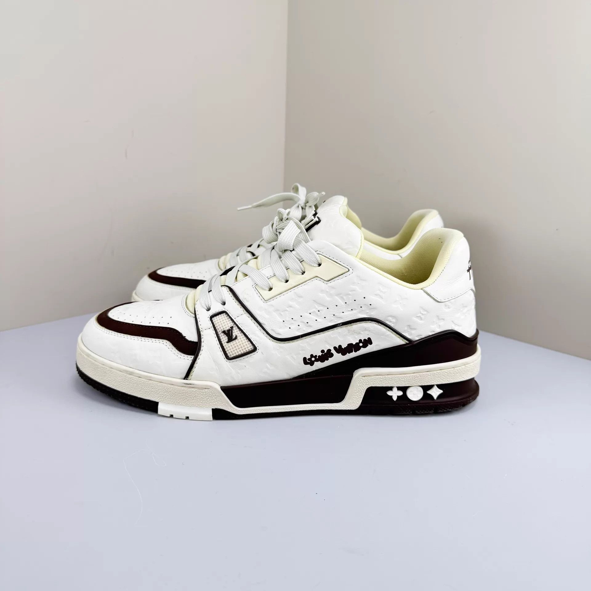 Louis Vuitton LV Tyler Embossed Monogram Trianer Sneaker 8 98New Size US 9 / EU 42 - 1 Thumbnail