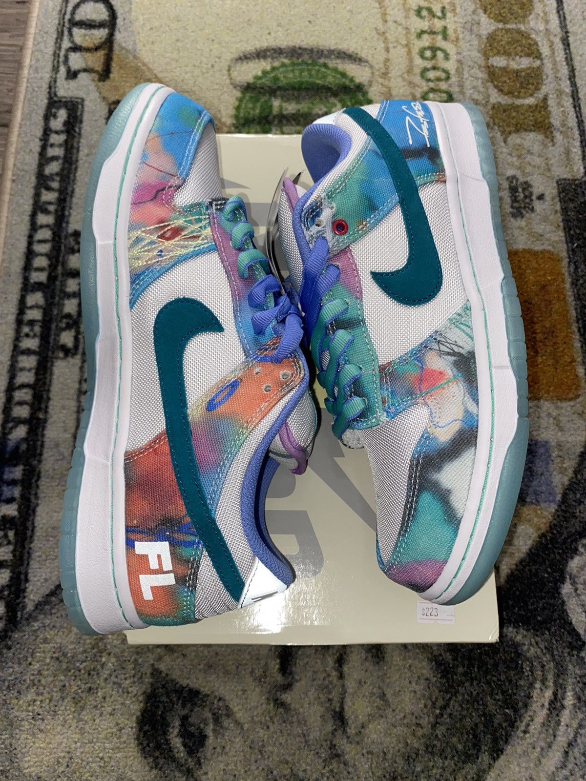 Nike Nike SB Dunk Low Futura Laboratories Bleached Aqua Size US 9 / EU 42 - 1 Thumbnail