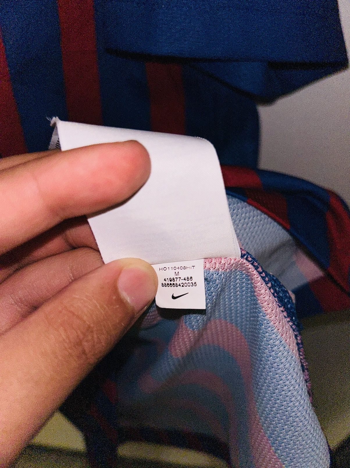 Nike Fc Barcelona 2011/12 home jersey Size US M / EU 48-50 / 2 - 4 Thumbnail