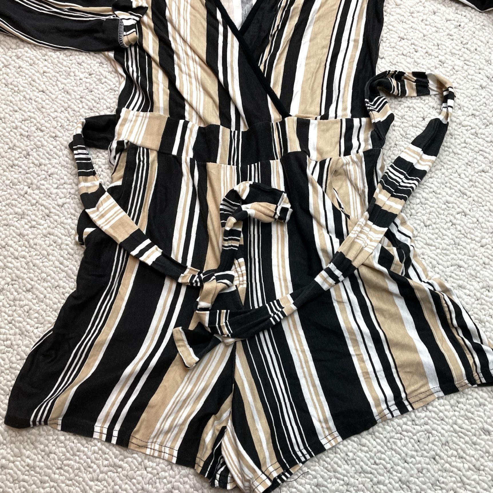 Boohoo Boohoo Romper Womens S Multicolor Striped V-Neck Belted Long Sleeve Casual Party/Cocktail Tie Size S / US 4 / IT 40 - 5 Thumbnail