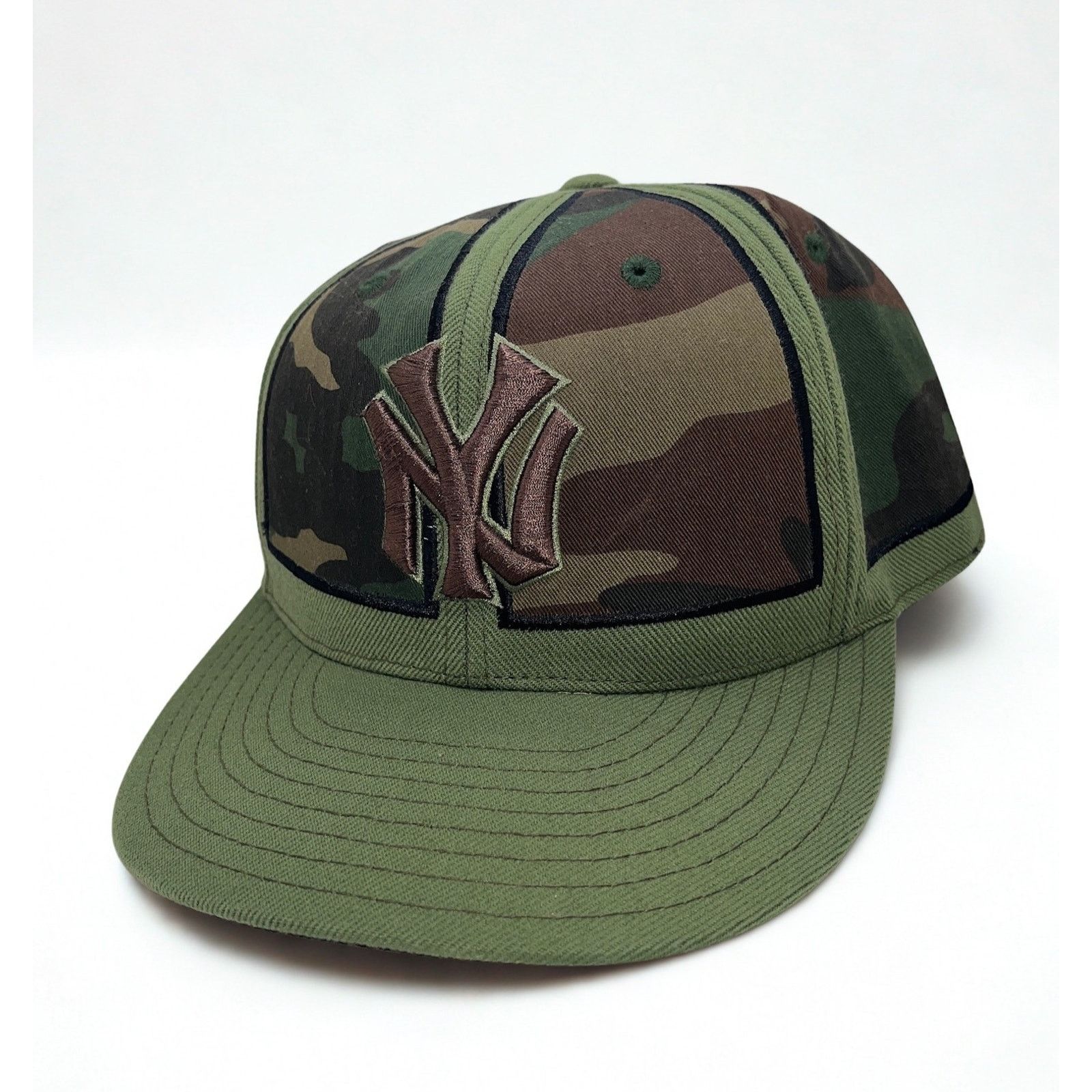 American Needle New York Yankees MLB Camo Fitted Hat 7 1/4 American Needle Size ONE SIZE - 3 Thumbnail