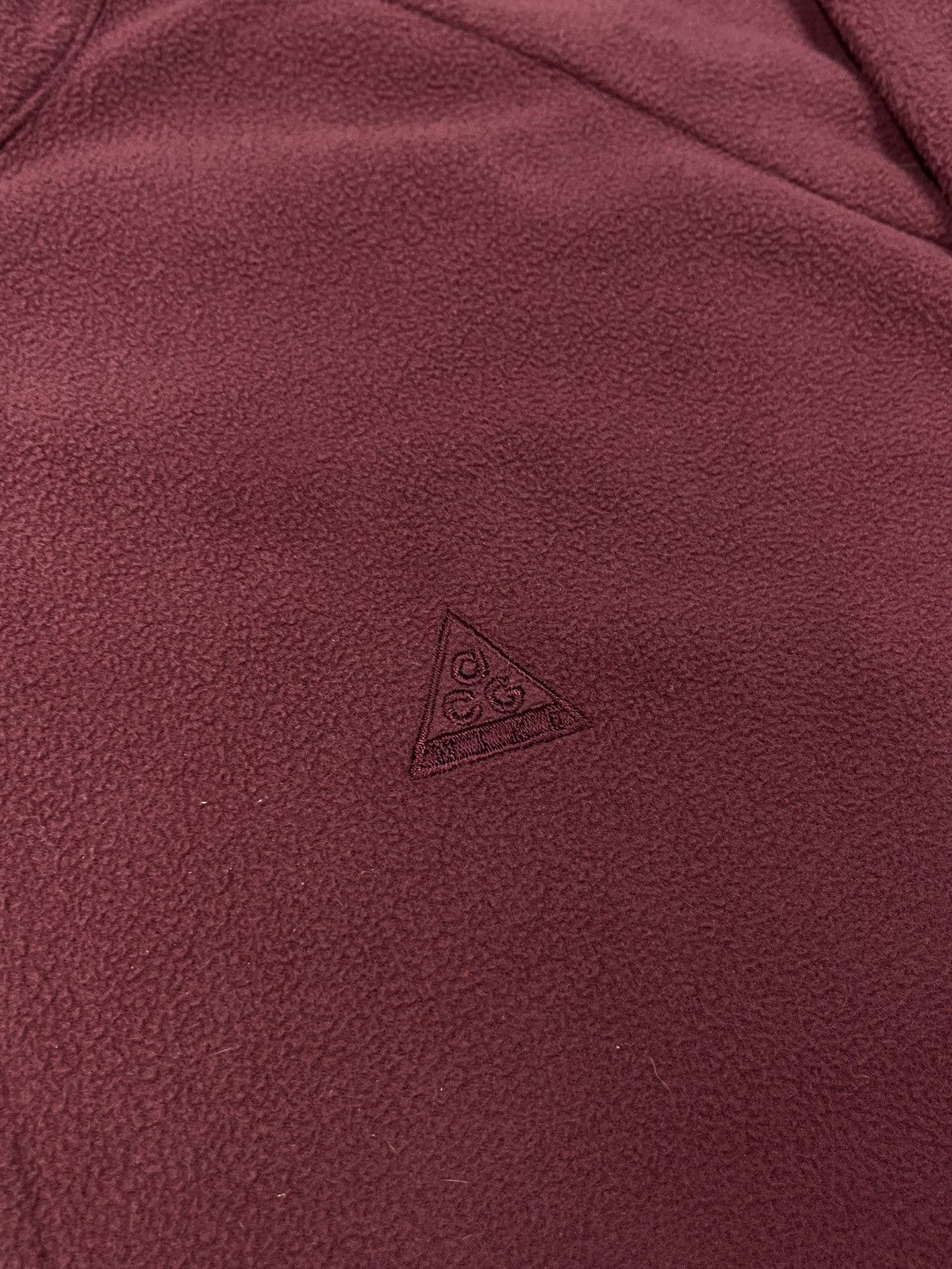 Nike ACG Vintage Nike ACG Therma-Fit 1/4 Zip Fleece Burgundy Size US XL / EU 56 / 4 - 5 Thumbnail