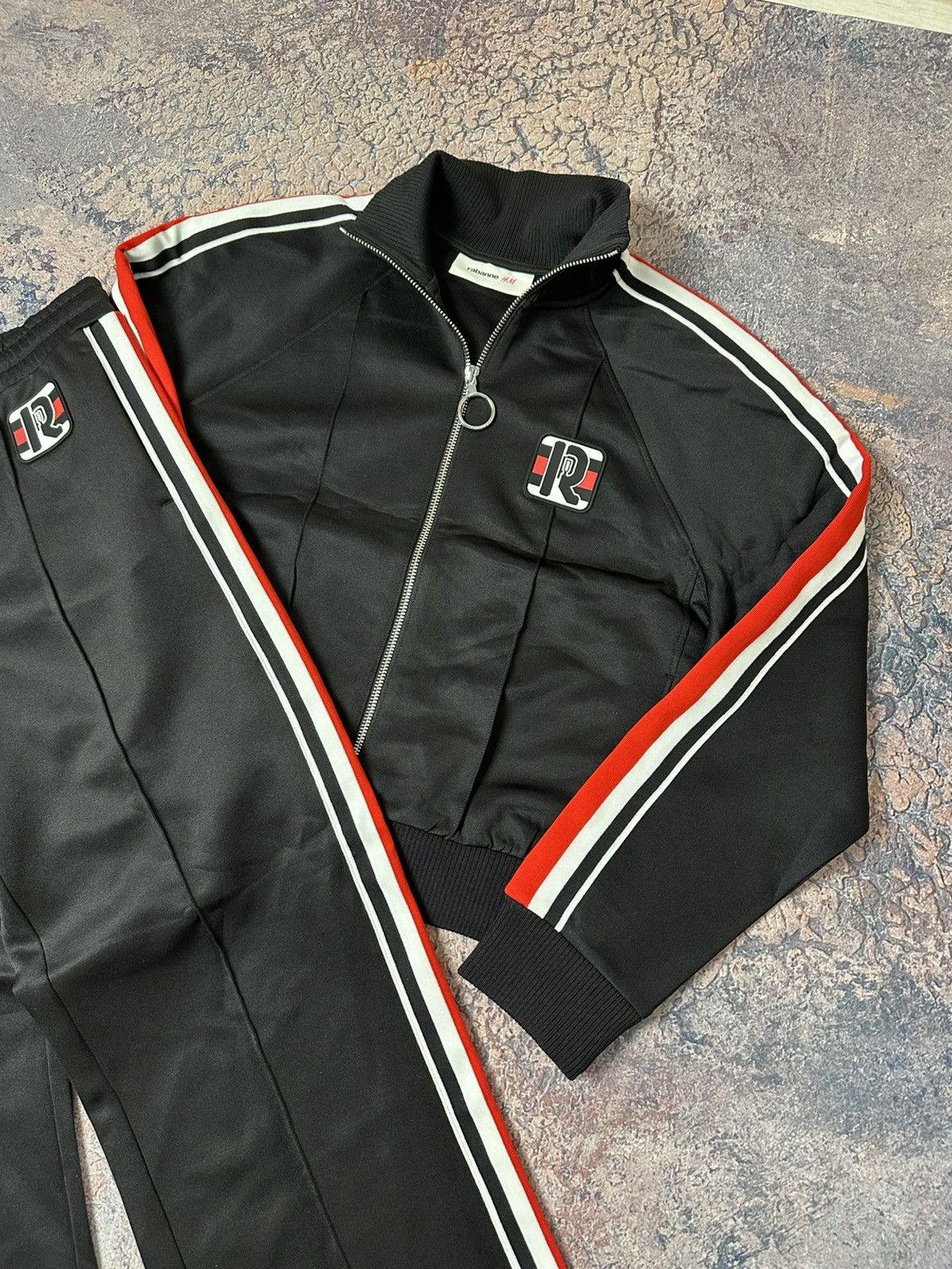 H&M × Paco Rabanne Paco Rabanne X HM Track Suit Size S / US 4 / IT 40 - 3 Thumbnail