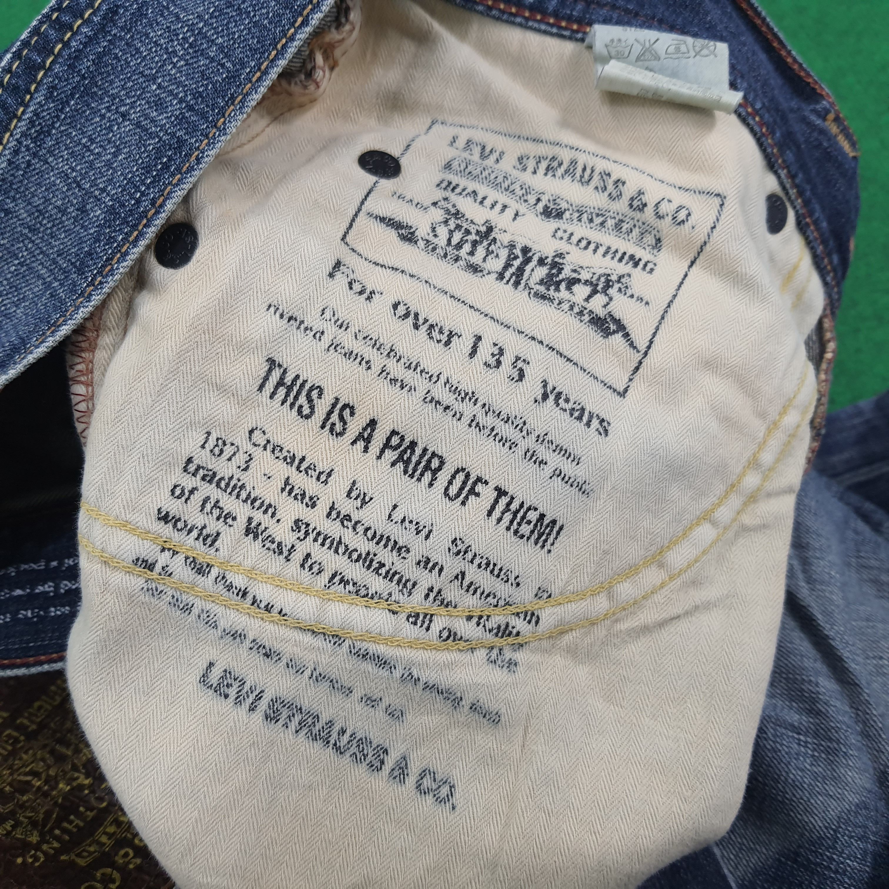 Levi's × Vintage Vintage Levi's 502 Jeans Size US 33 - 9 Thumbnail