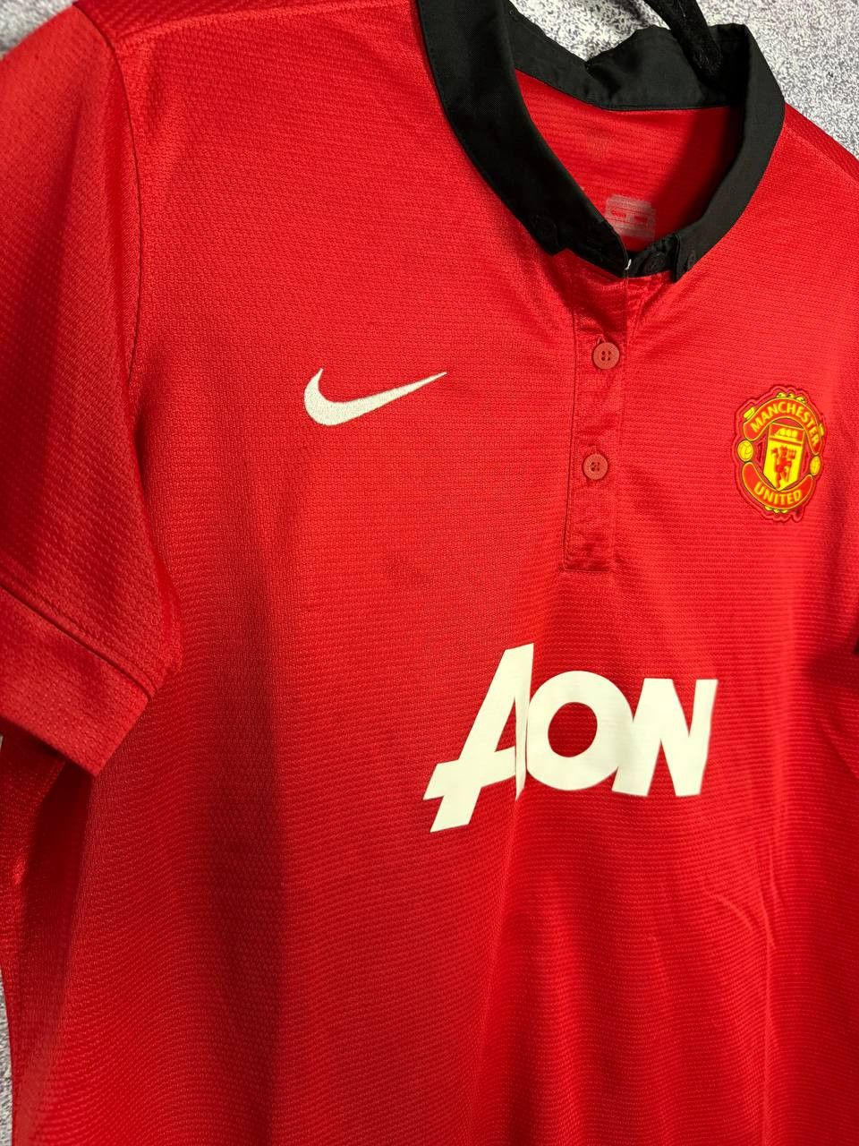 Nike Women's Manchester United 2013/14 Nike Soccer Jersey Size US XL / EU 56 / 4 - 7 Thumbnail
