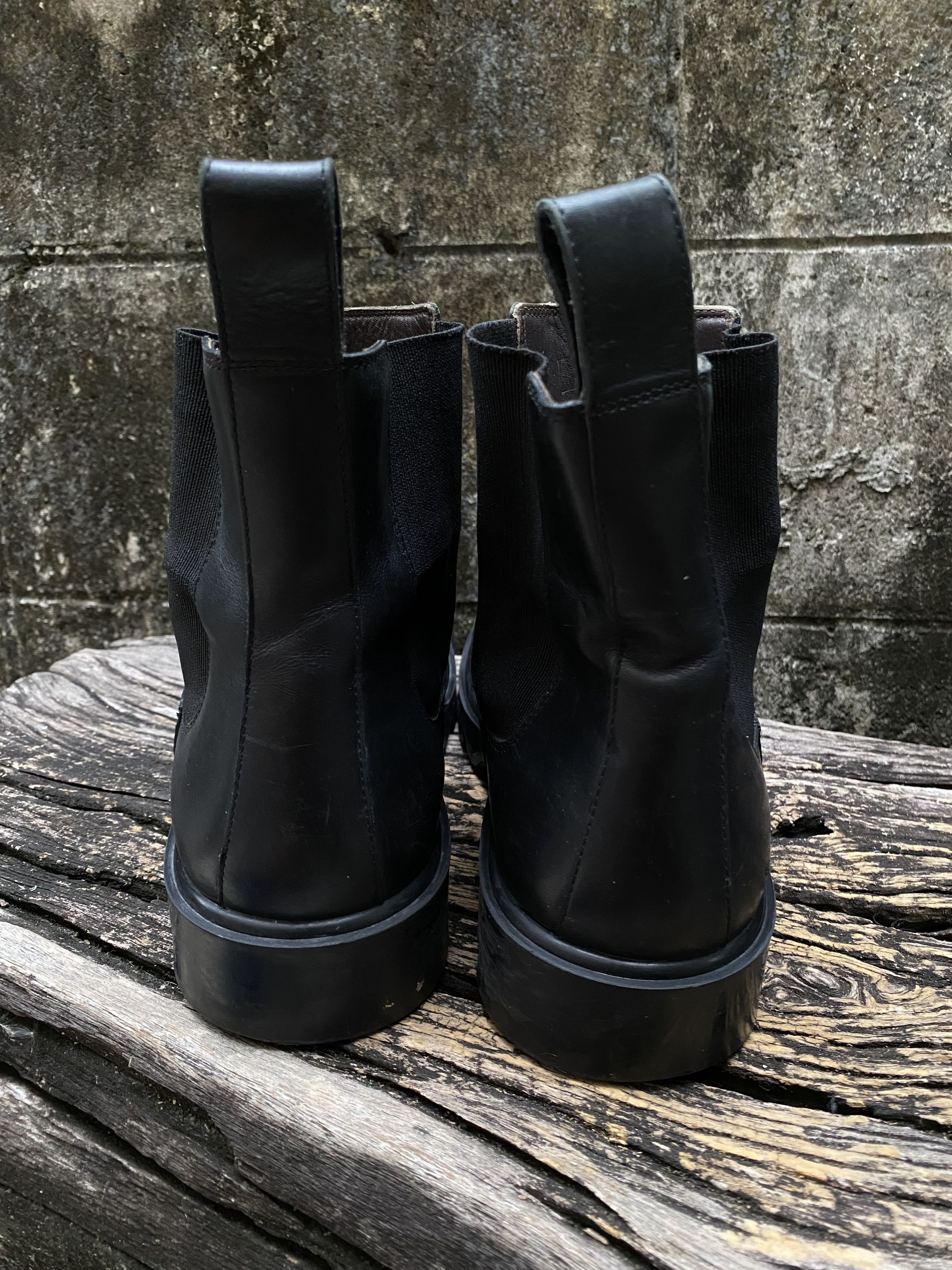 Bottega Veneta Bottega Veneta Tire Chelsea Boots Black Leather EU41 Size US 8 / EU 41 - 4 Thumbnail