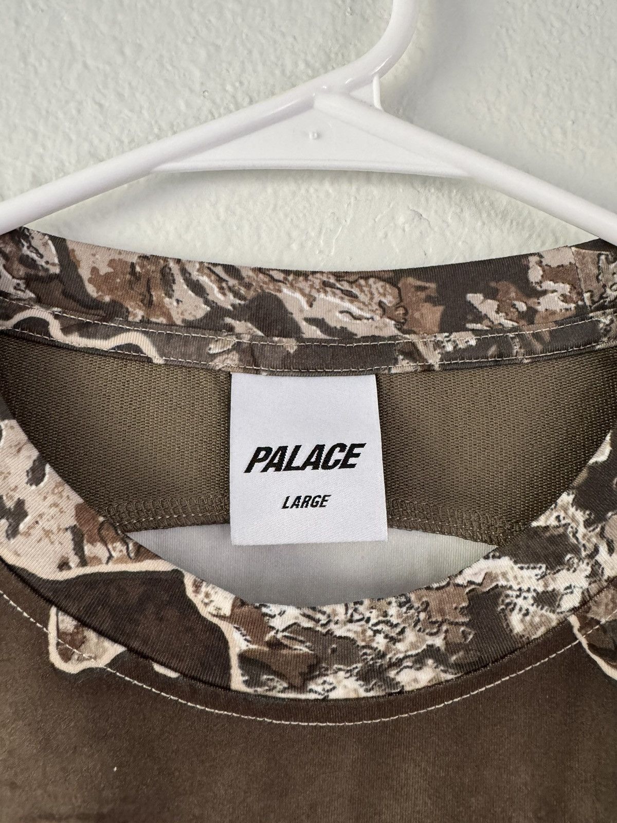 Palace Palace Trail Runner Long Sleeve Camo Size Large | Grailed