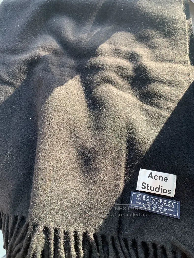 Acne Studios Acne Studios Scarf Size ONE SIZE - 1 Preview