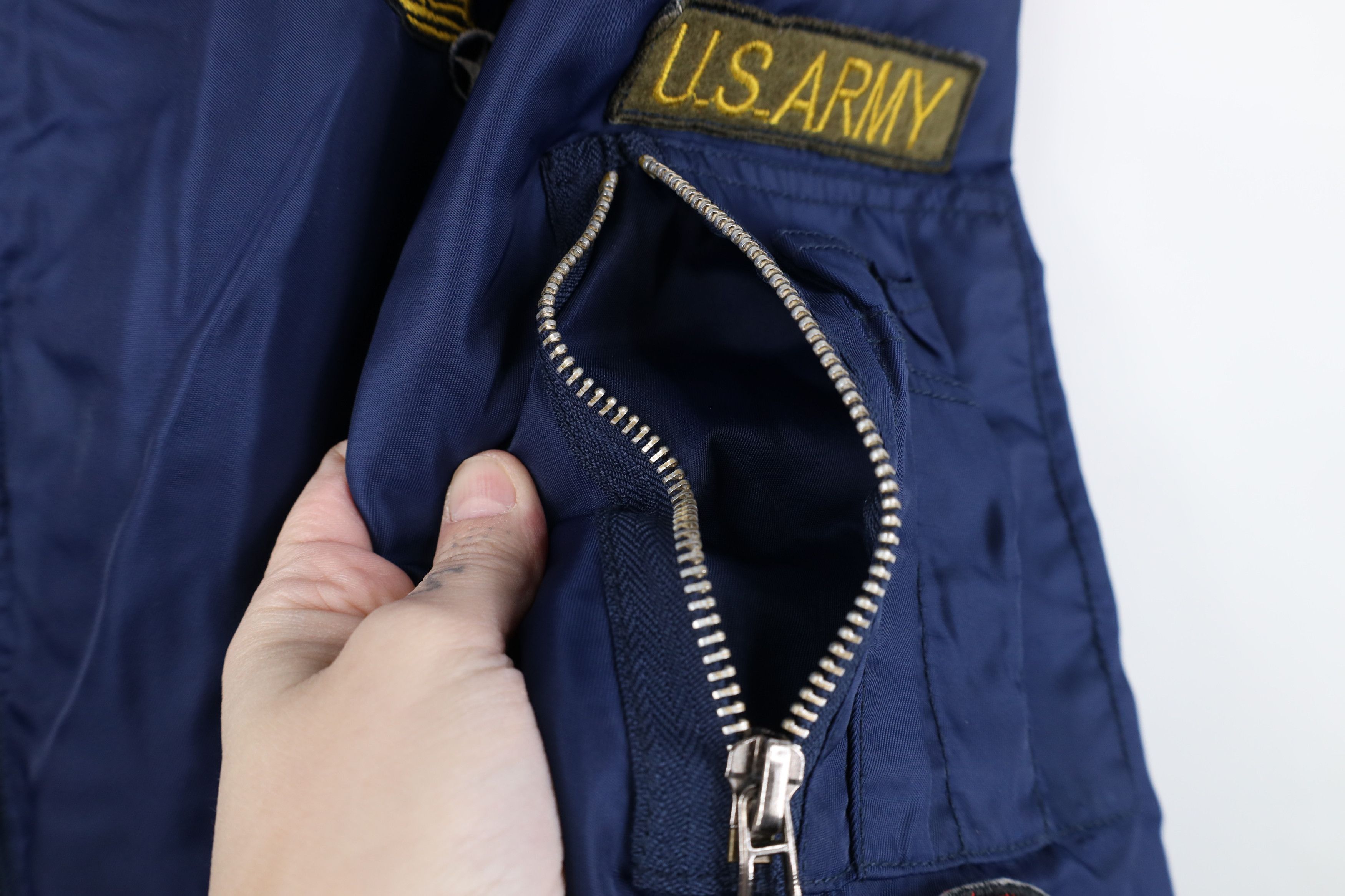 Vintage Vintage 90s Streetwear Military Style Flight Bomber Jacket Size US L / EU 52-54 / 3 - 7 Thumbnail