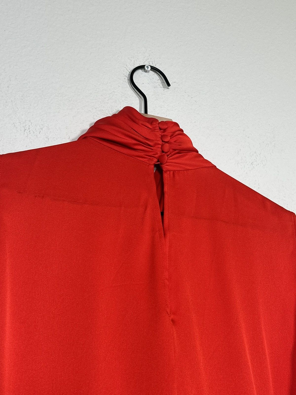 Alexander McQueen SS18 Satin Scalloped Drape Top Size M / US 6-8 / IT 42-44 - 6 Thumbnail