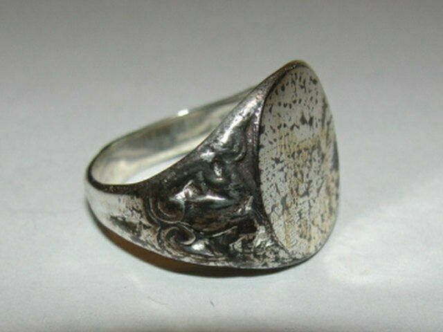 Designer Oval Antiqued Sterling Silver Signet Ring Alberto Juan Size ONE SIZE - 2 Thumbnail