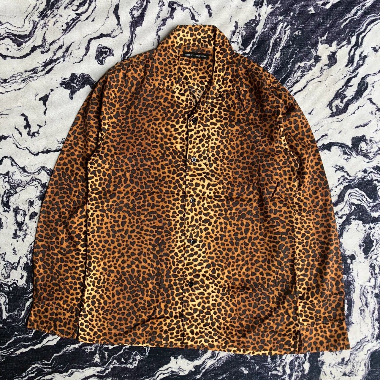 Hysteric Glamour Vintage Y2K Thee Hysteric XXX Leopard Print Shirt Size US S / EU 44-46 / 1 - 1 Thumbnail