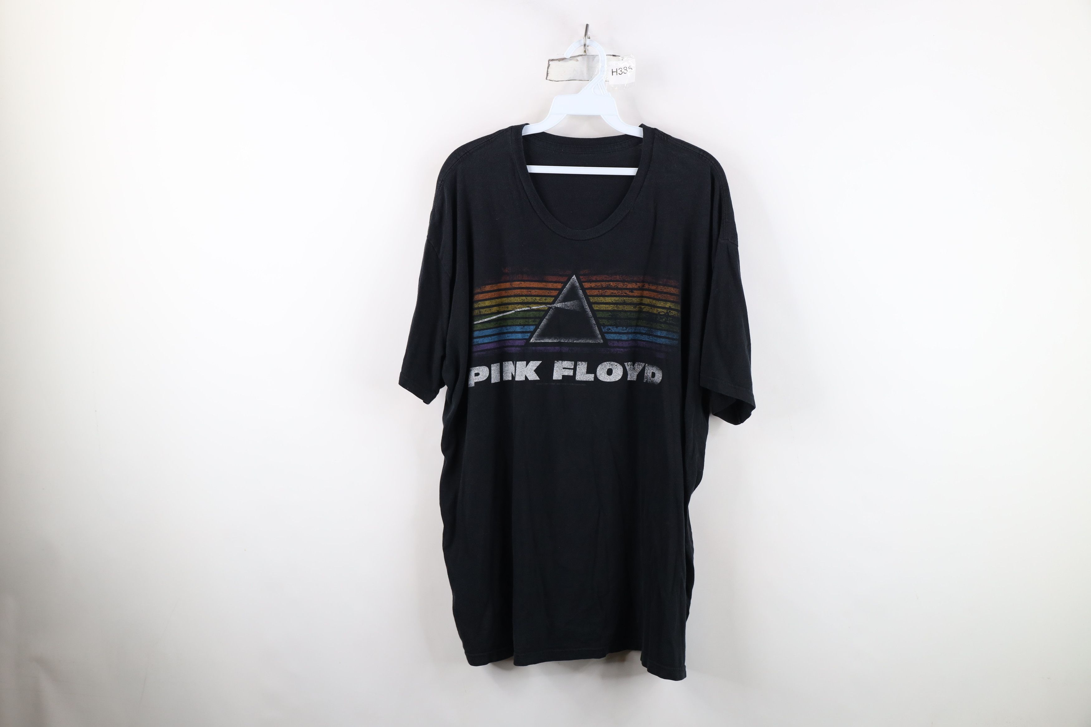 Vintage Vintage Y2K Dark Side of the Moon Pink Floyd Band T-Shirt Size US XXL / EU 58 / 5 - 1 Thumbnail