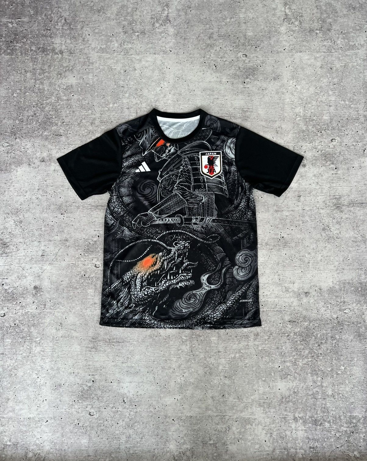 Anime Adidas Japan Black Big Logo Soccer Jersey Size US M / EU 48-50 / 2 - 2 Thumbnail
