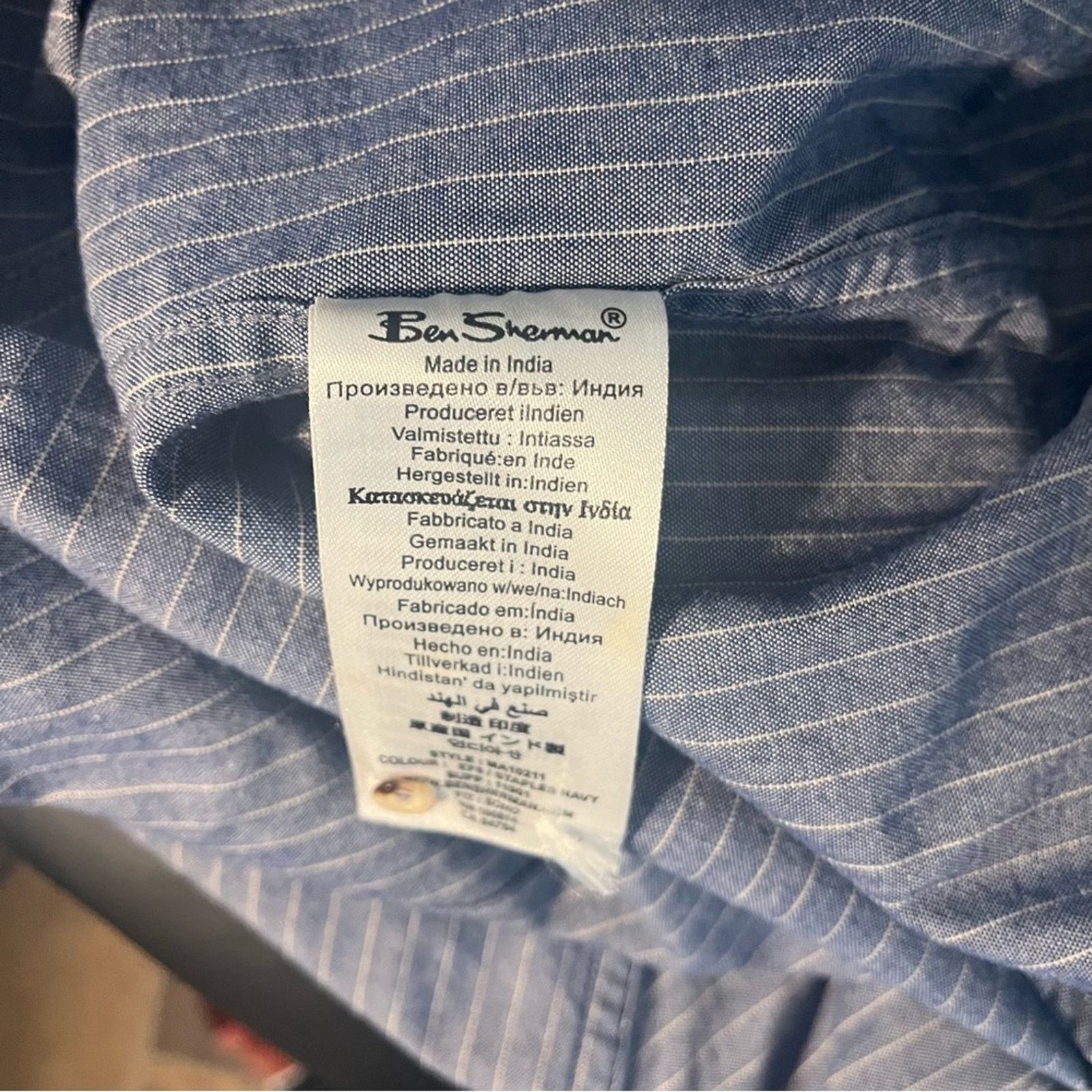 Ben Sherman Ben Sherman men's size small blue white pin stripped Size US S / EU 44-46 / 1 - 4 Thumbnail