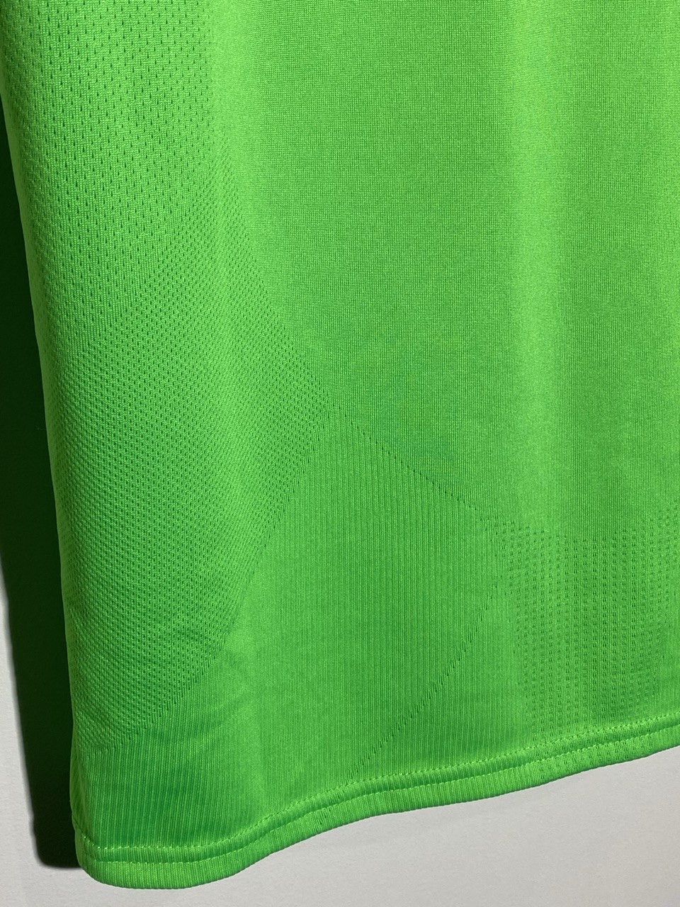 New Balance New Balance Celtic FC 2017/18 Third Soccer Jersey Size US L / EU 52-54 / 3 - 12 Thumbnail