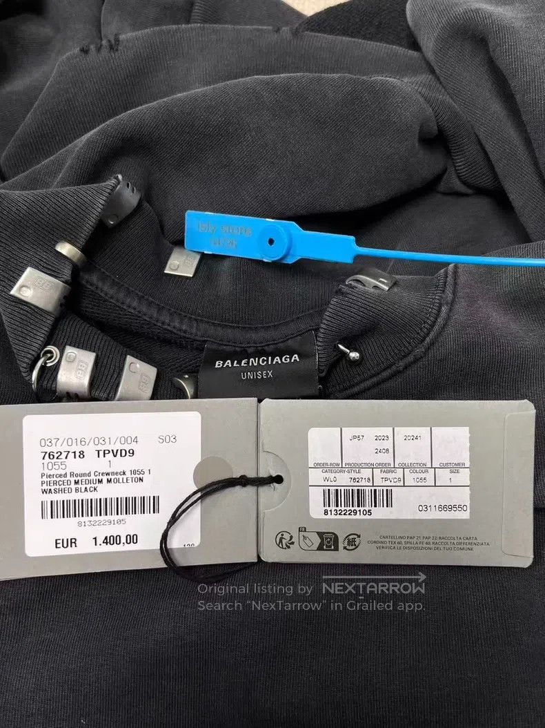 Balenciaga Balenciaga Solid Color Hole-Punched Metal Accessory Round Size US S / EU 44-46 / 1 - 3 Thumbnail