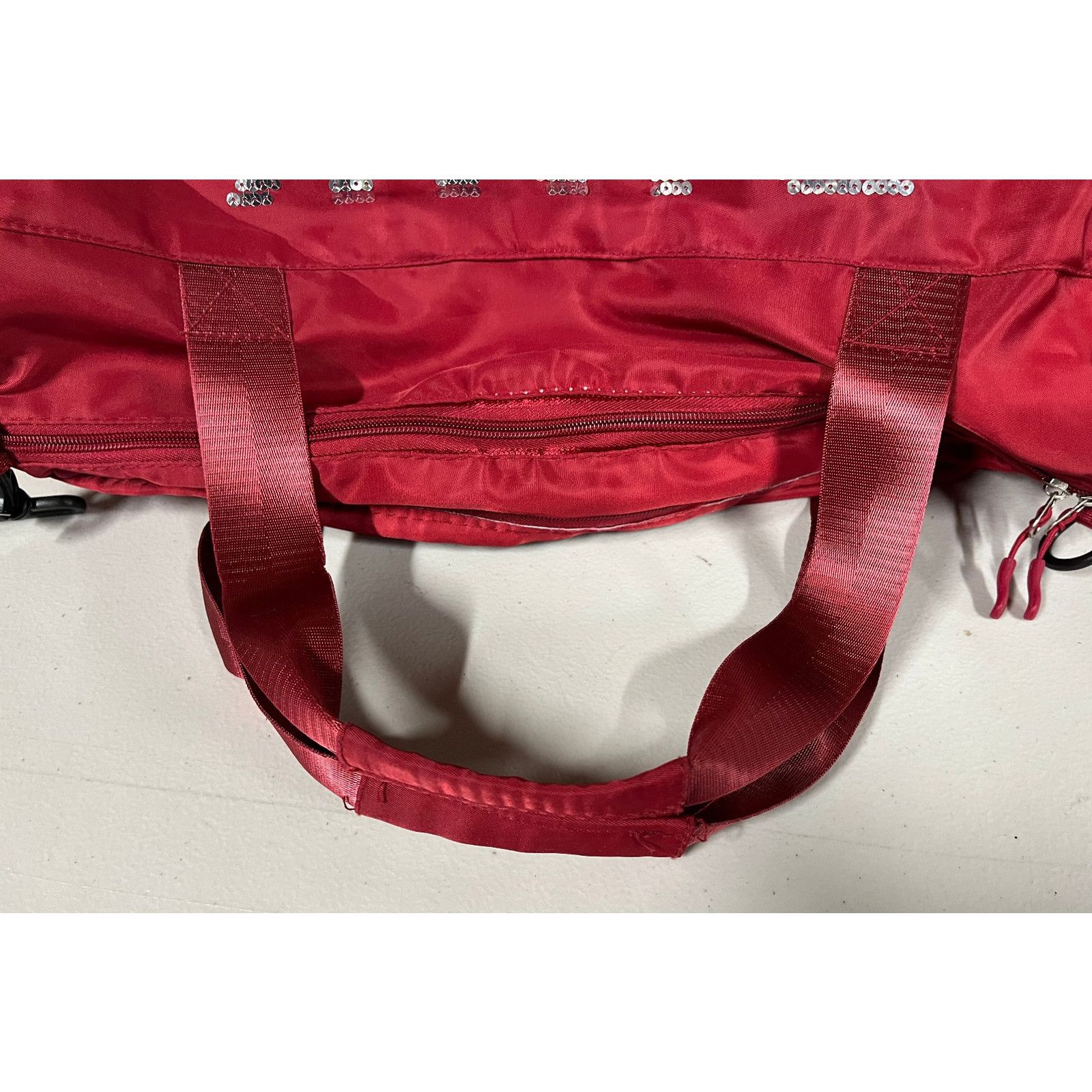 Victoria's Secret Victoria’s Secret PINK Sequin Duffel Gym Bag Waterproof Size ONE SIZE - 7 Thumbnail