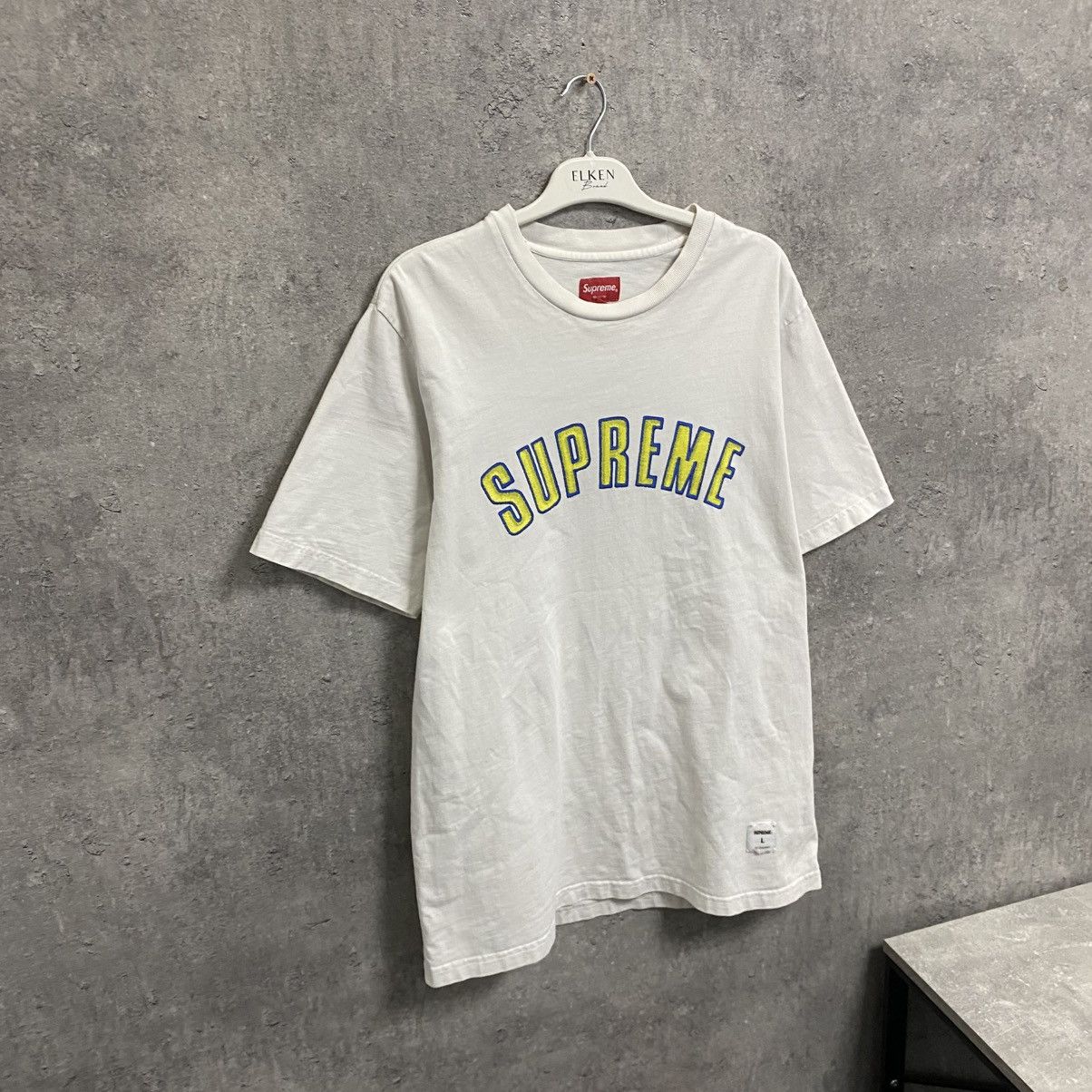 Supreme Vintage Supreme T-Shirt Big Logo Size US L / EU 52-54 / 3 - 3 Thumbnail